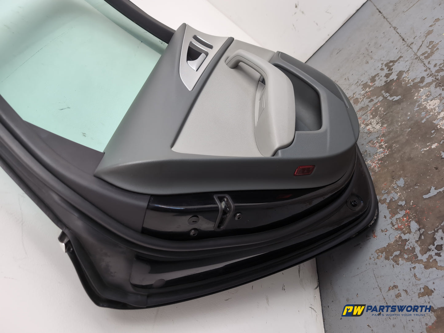 Door Rear LH 12