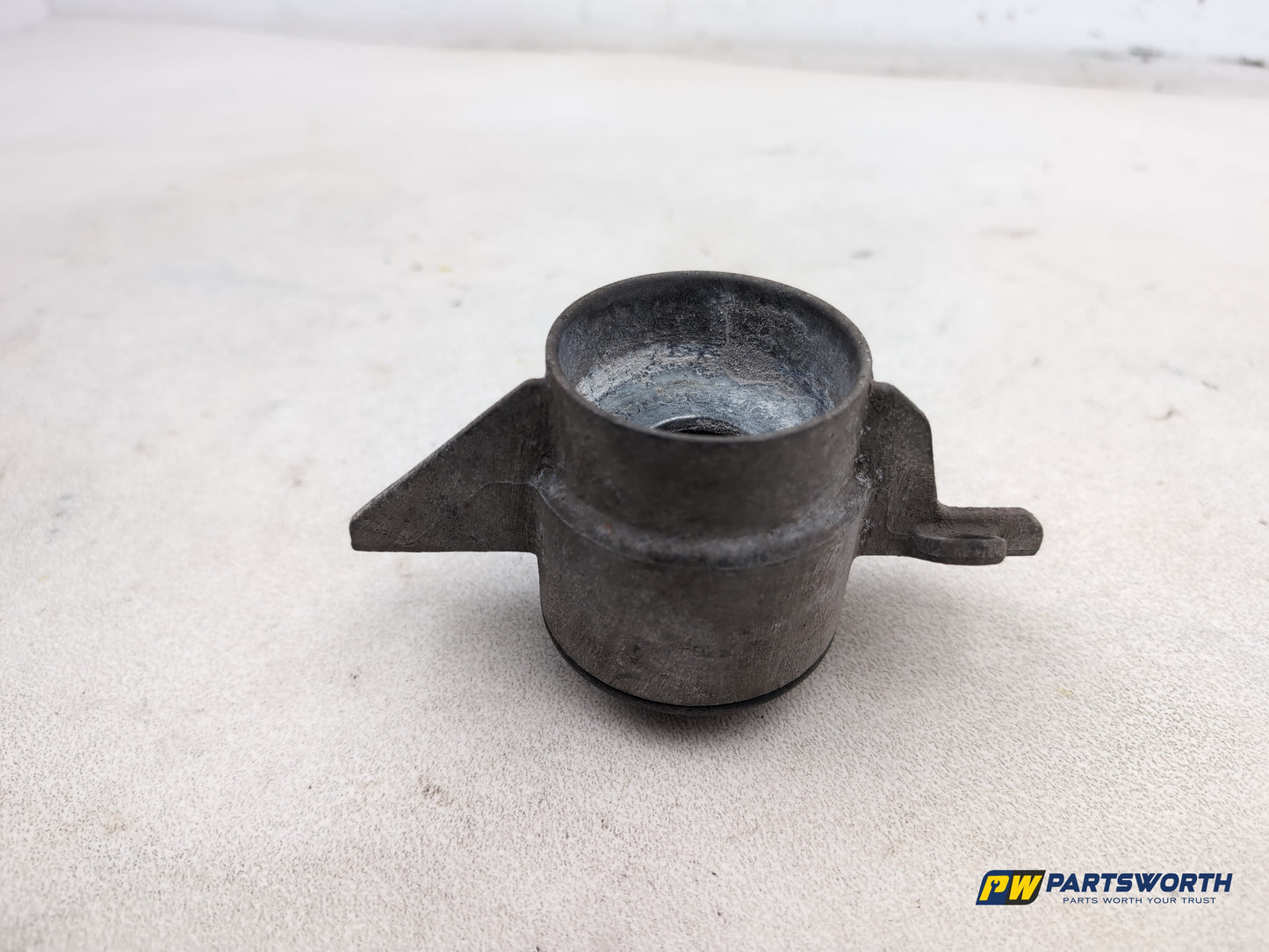 Audi A4 S Line Black Edit Tdi Quat Rear Strut Mount 8k0513353e 2012-2015 - photo 6
