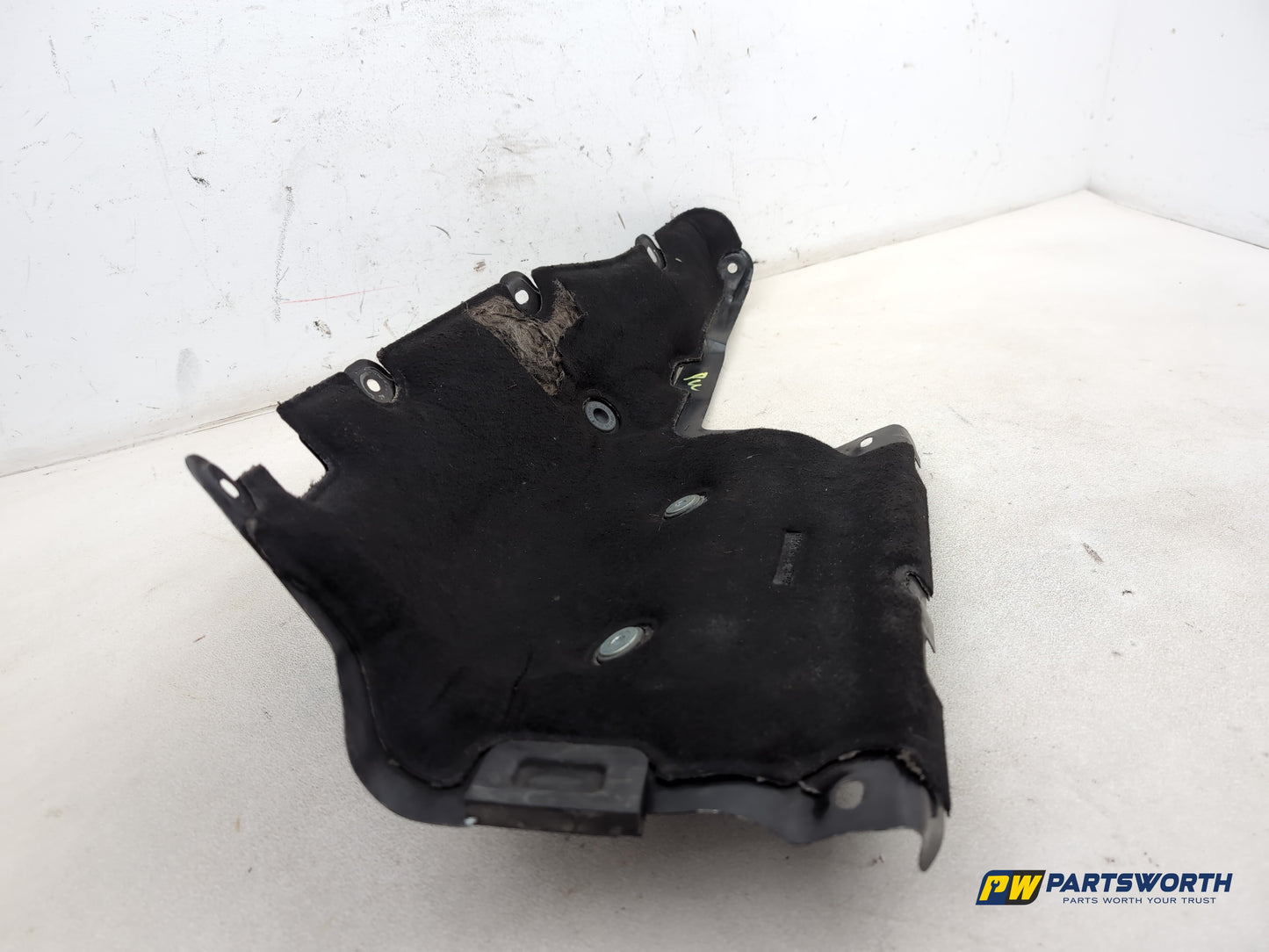 Mercedes-Benz Ml350 Spt Cdi Blueef-Cy Center Shield Insulation Engine - photo 6