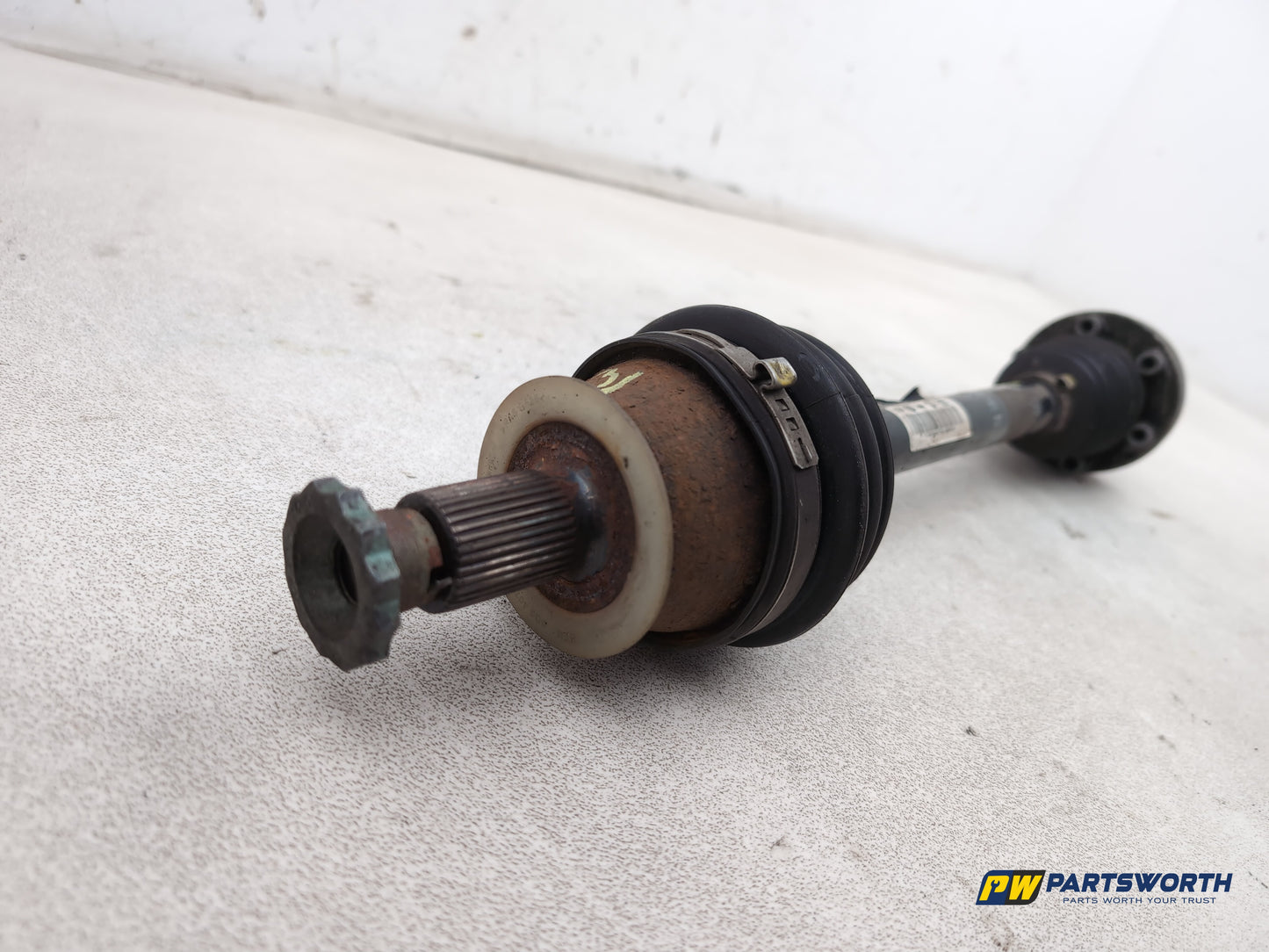 Driveshaft Front LH 6