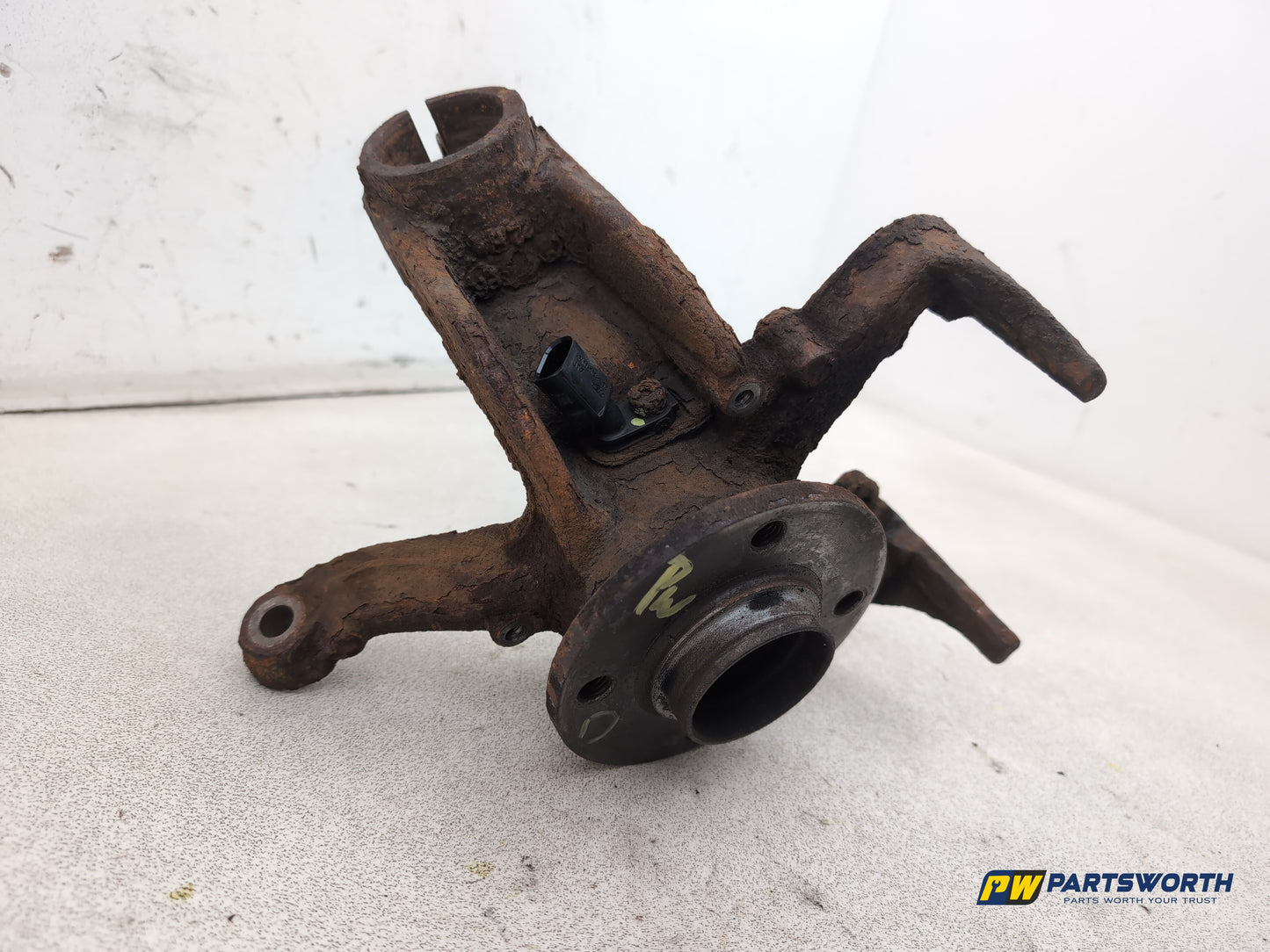 Wheel Hub Front RH 6