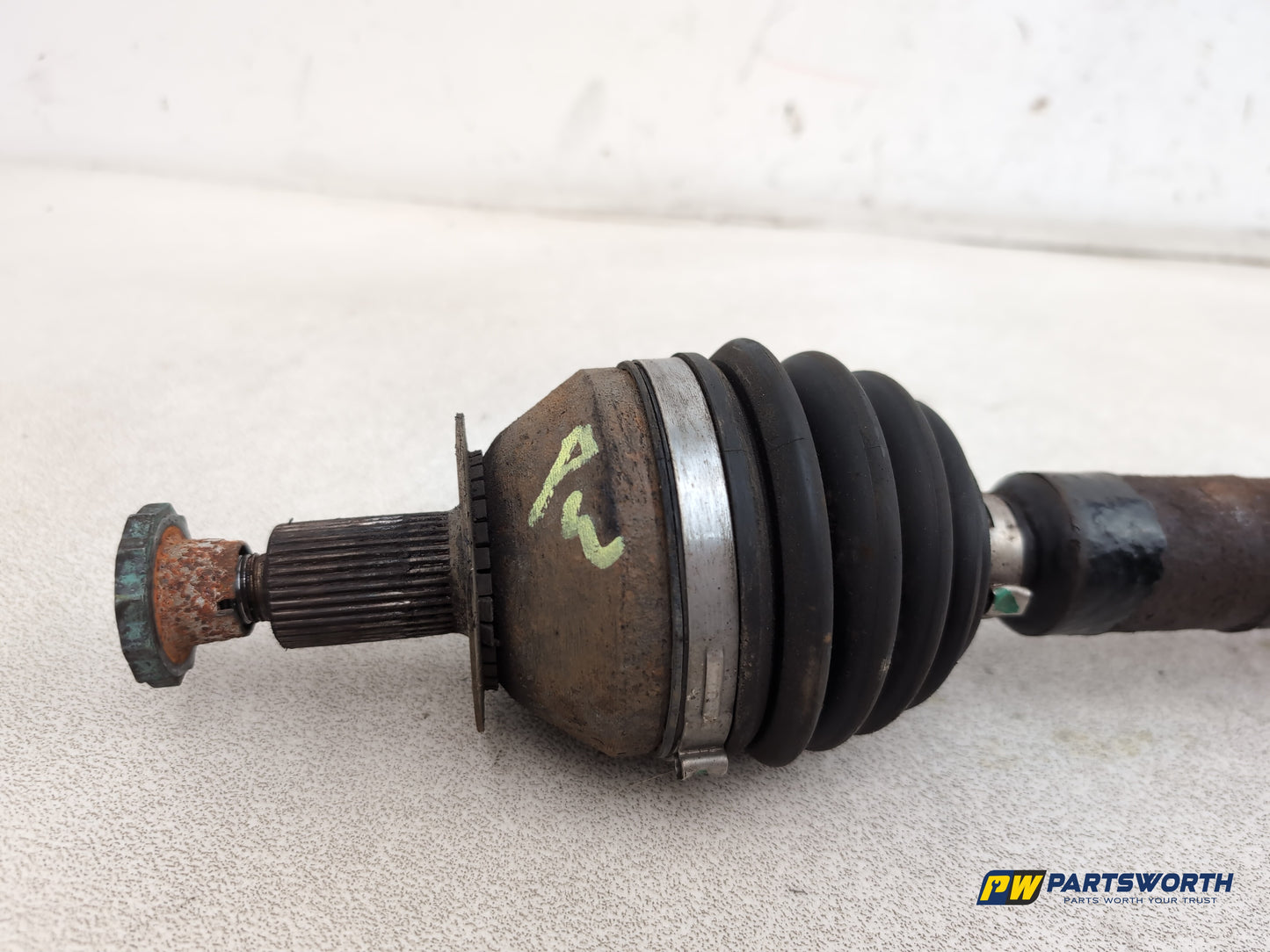 Driveshaft Front RH 6