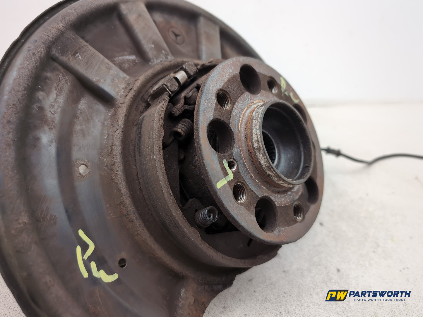 Mercedes-Benz E220 E-Class W212 Wheel Hub Rear Lh Passenger Side 2009-2016 - photo 6