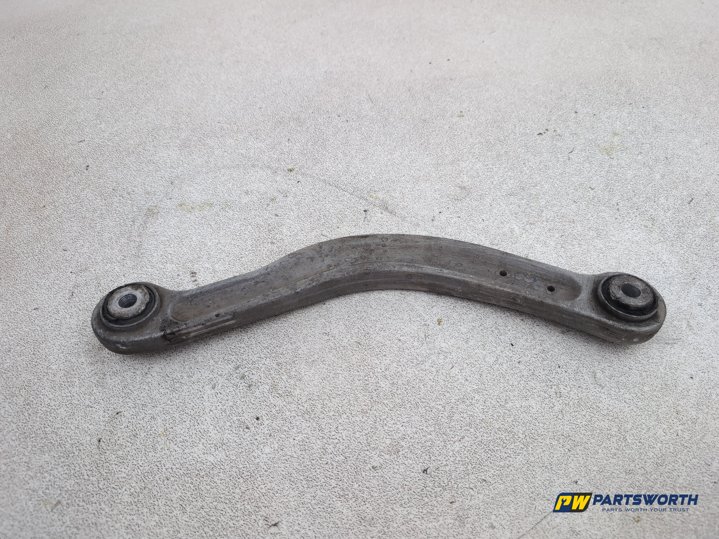 Suspension Arm Rear Wishbone LH 6