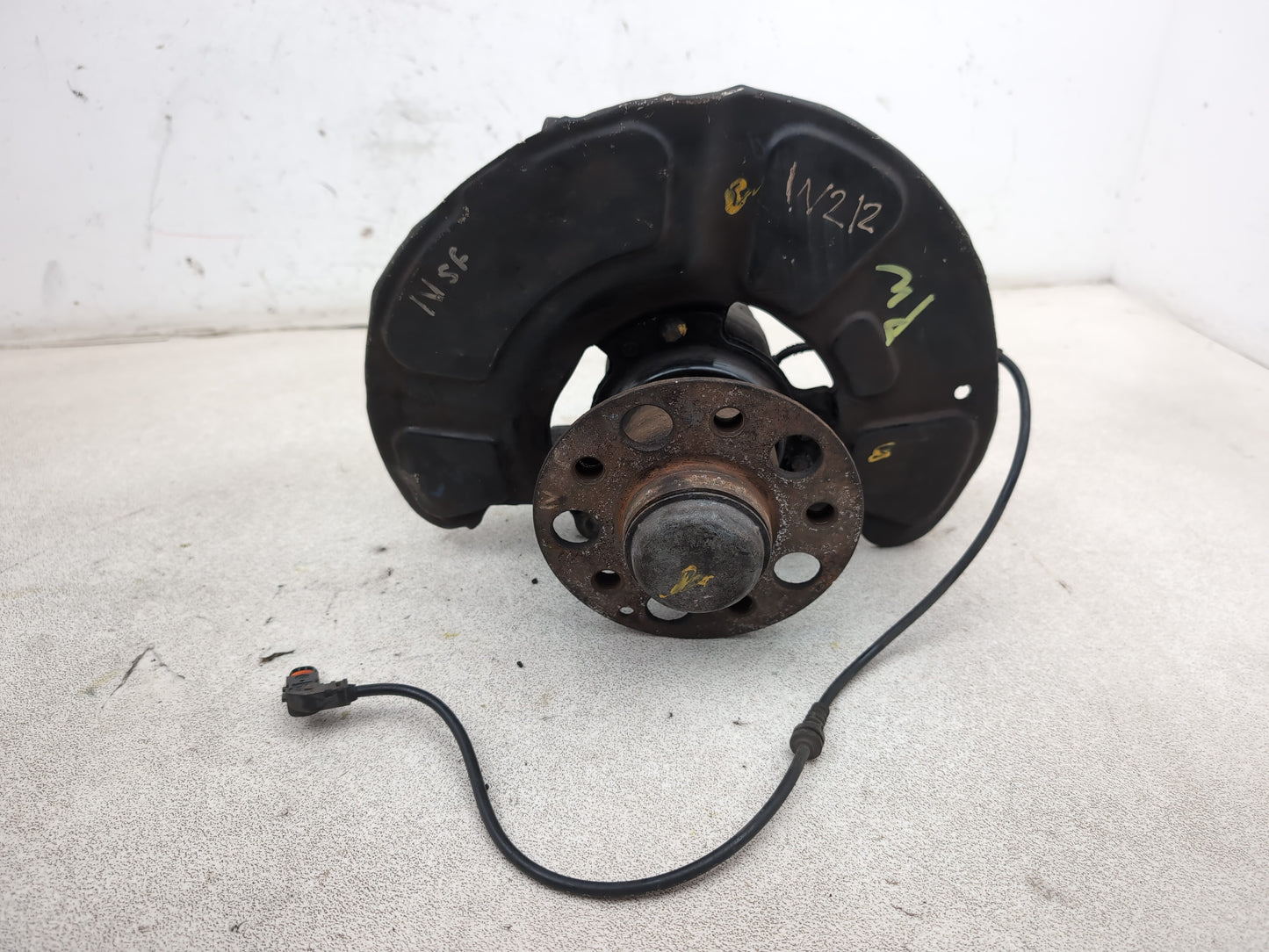 Mercedes-Benz E220 E-Class W212 Wheel Hub Front Lh Passenger Side 2009-2016 - photo 6