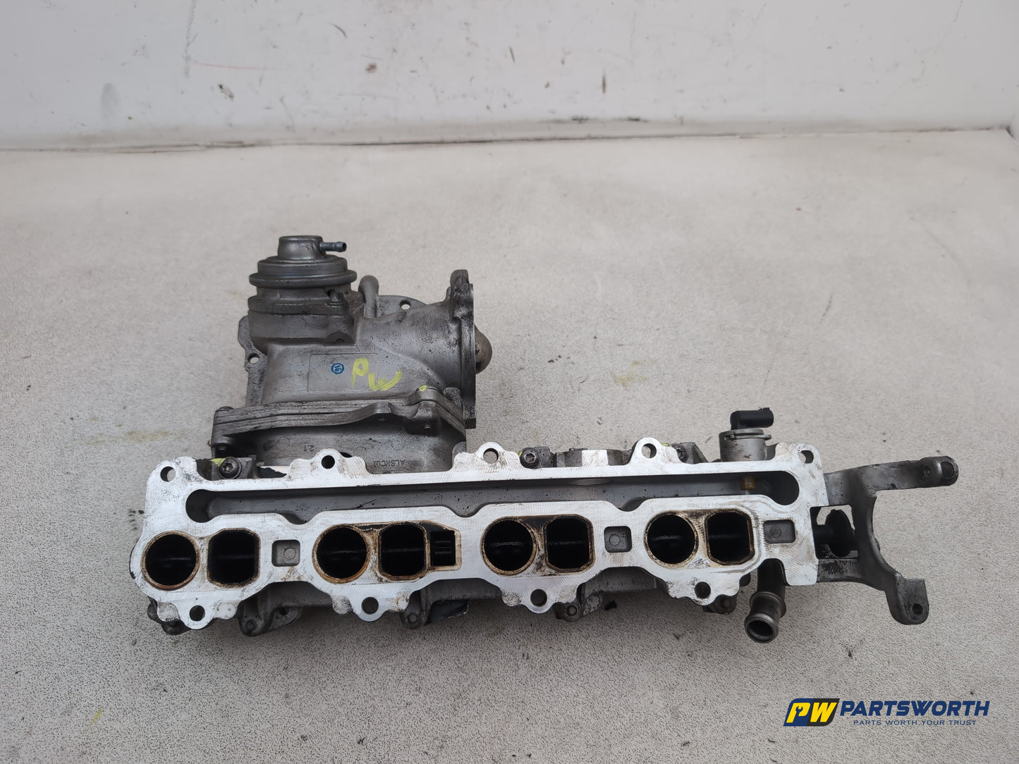 Mercedes-Benz B200 B-Class W245 2.0l Diesel Engine Inlet Manifold A6400901437 - photo 6