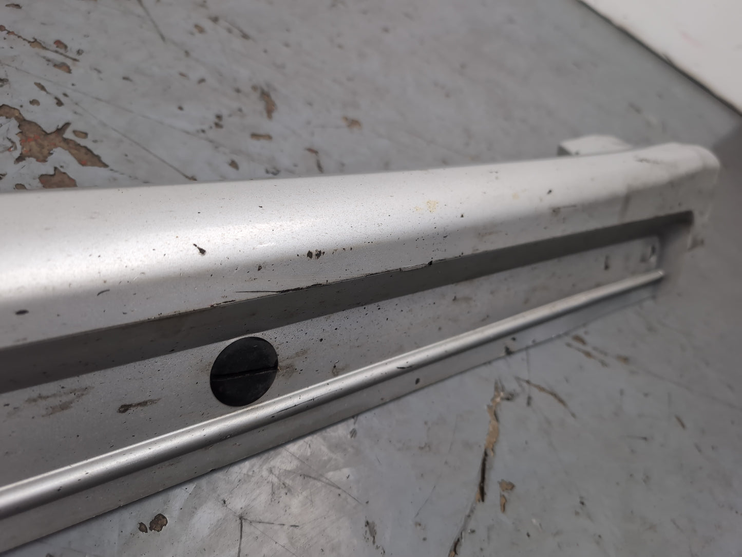 Side Skirt LH 12