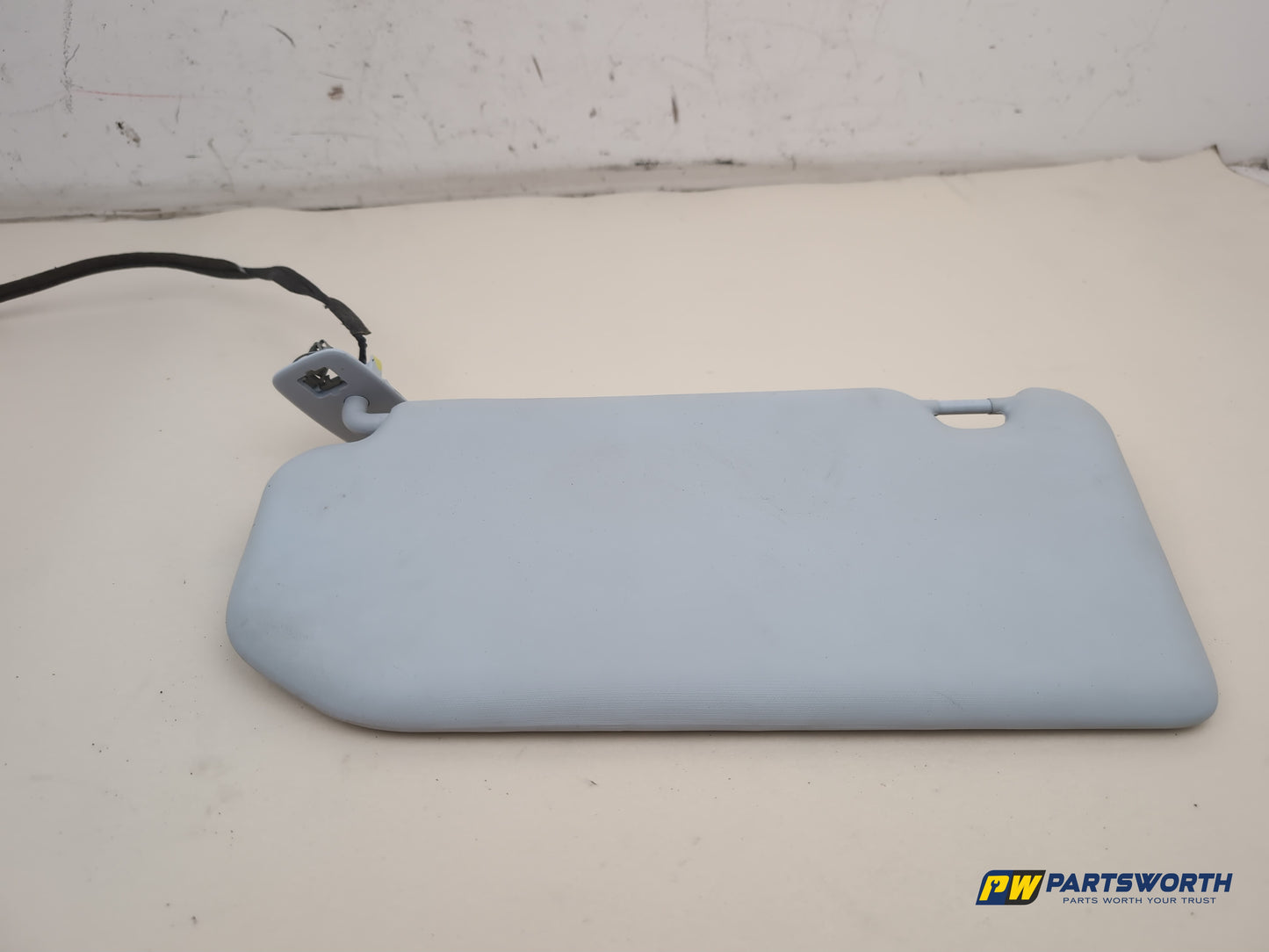 Sun Visor RH 6