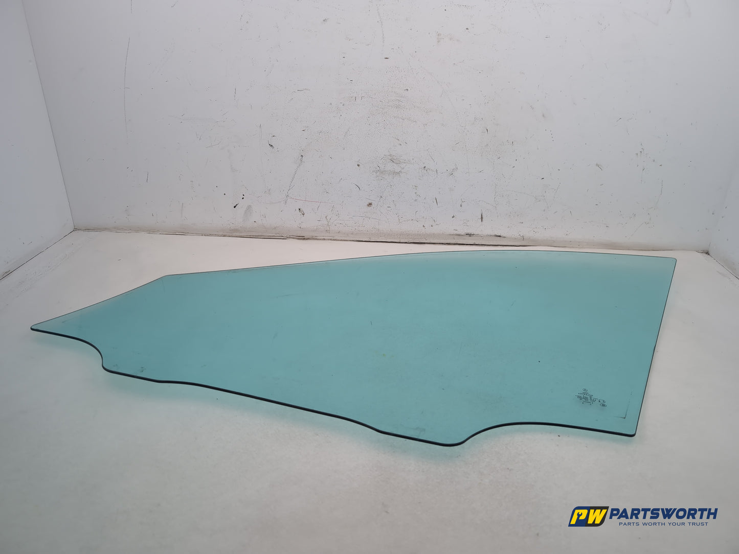 Door Glass Front RH 6
