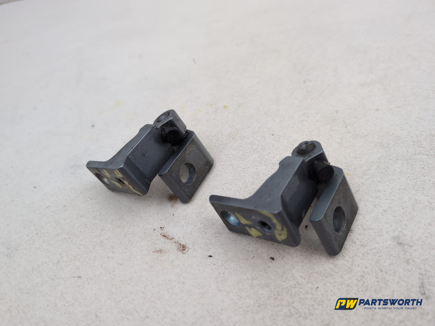 Audi A6 S Line Passenger Side Lh Front Door Hinge Pair 4g0831401b 2011-2018 - photo 6