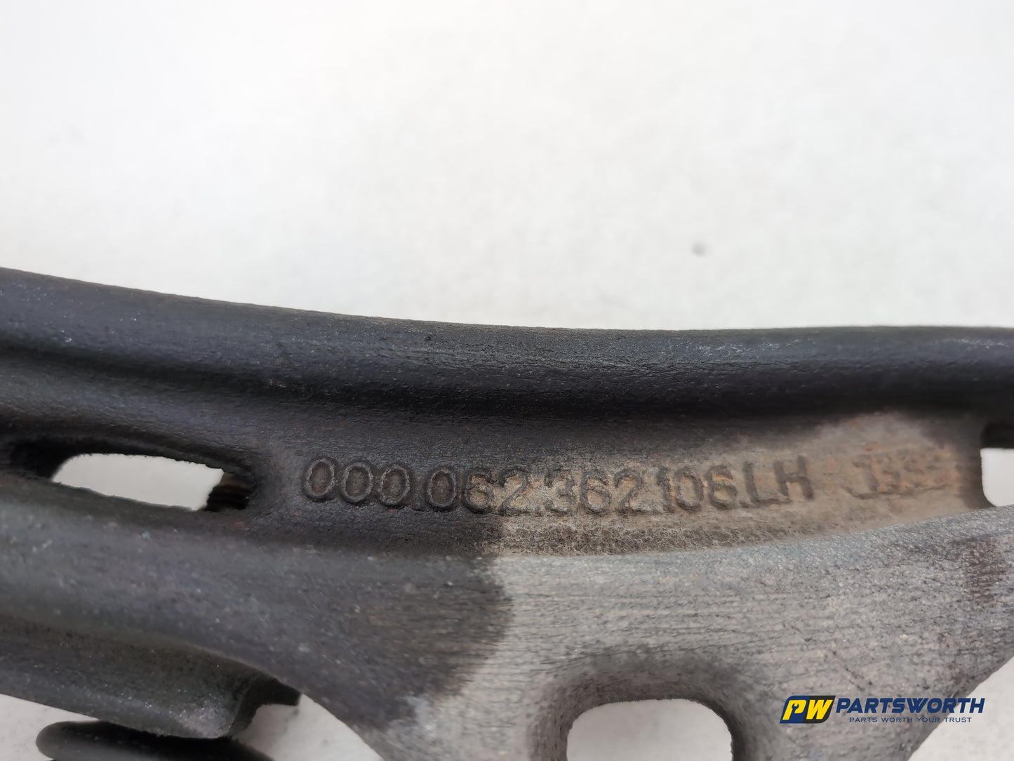 Suspension Arm Rear Wishbone RH 6