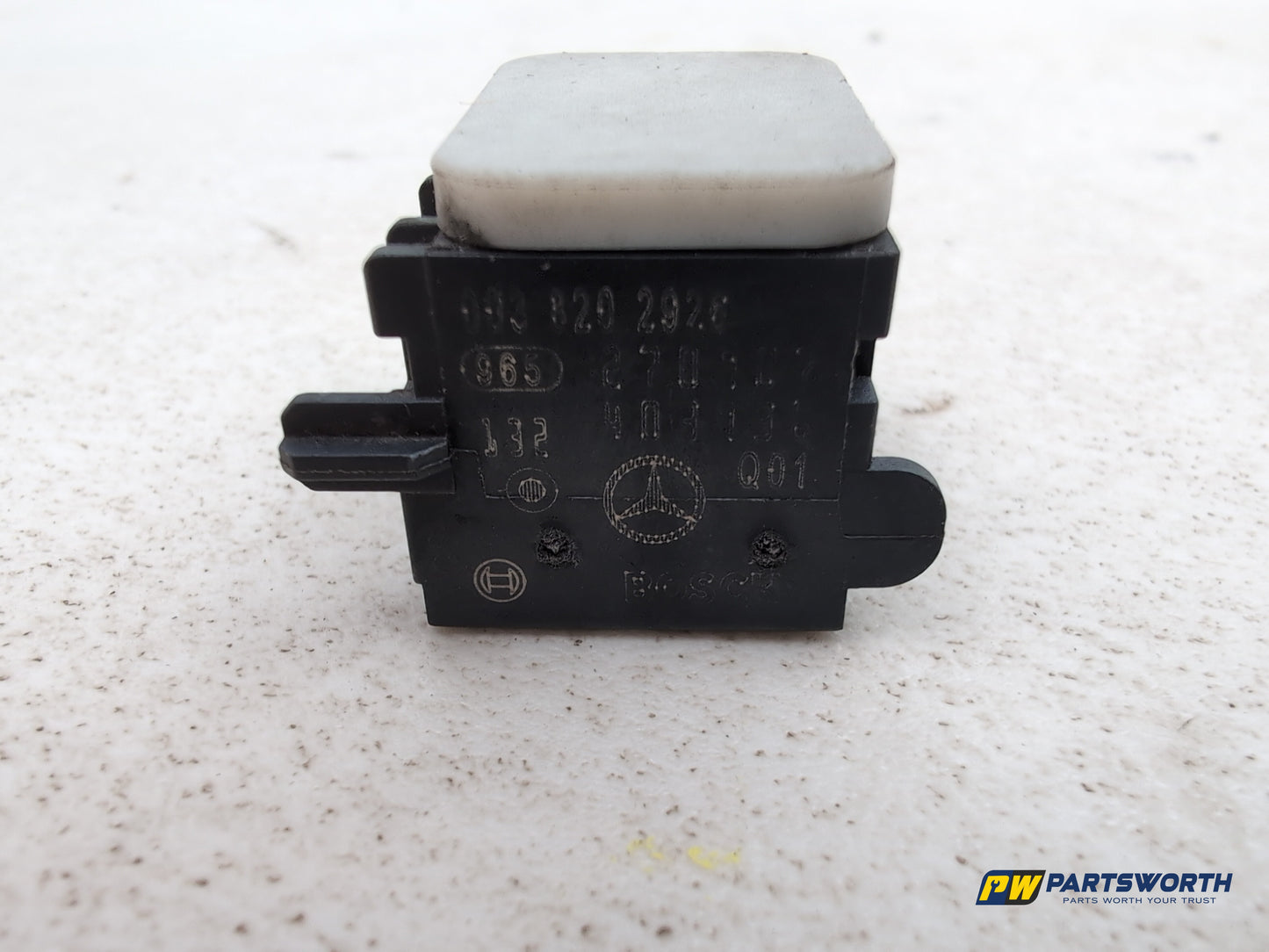 Mercedes R320 R-Class W25 Airbag Crash Impact Sensor 0038202926 2006-2013 - photo 6