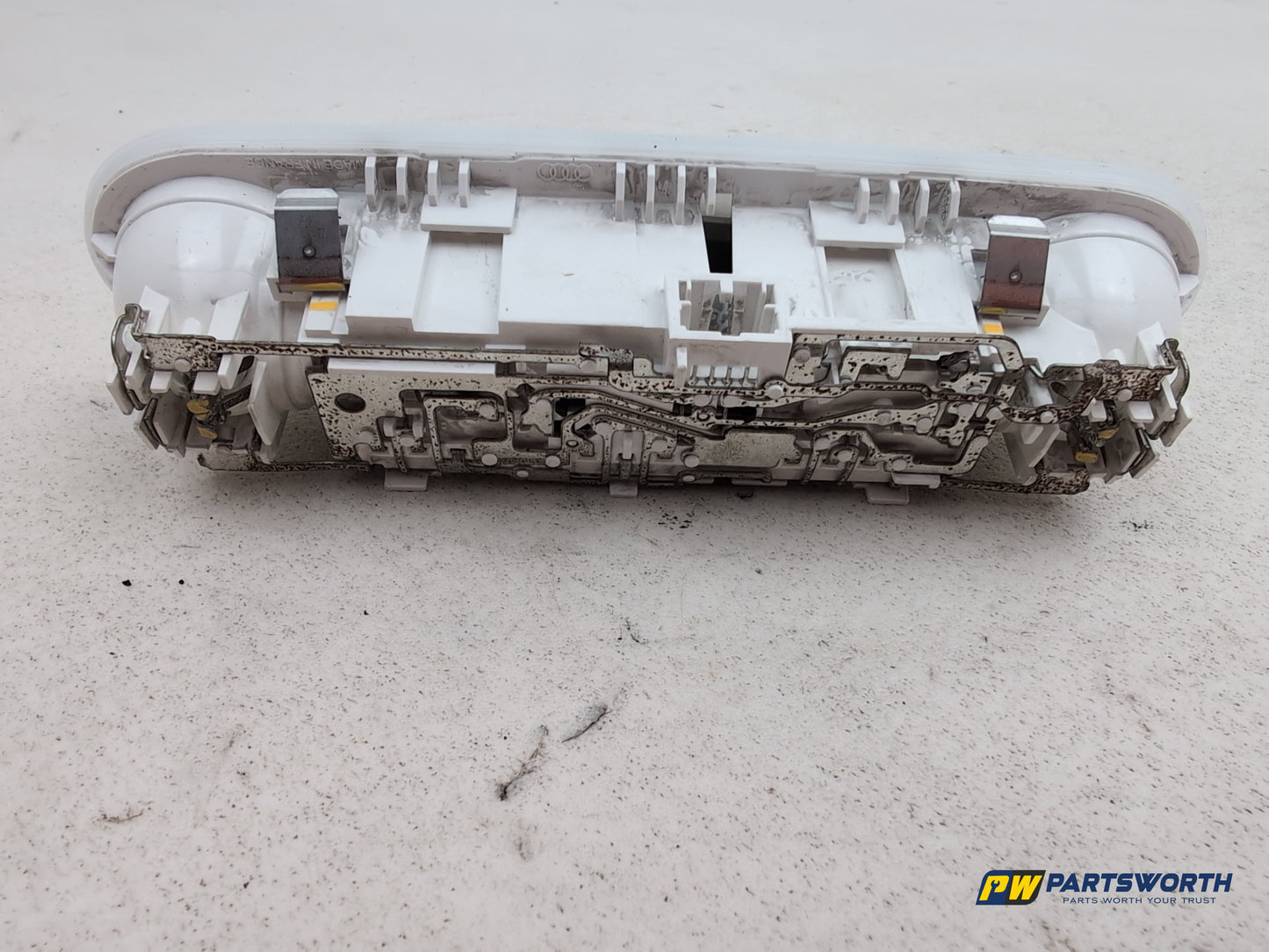 Audi A5 S Line Tdi Quattro Rear Interior Reading Roof Light 8t0947111 2007-2016 - photo 6