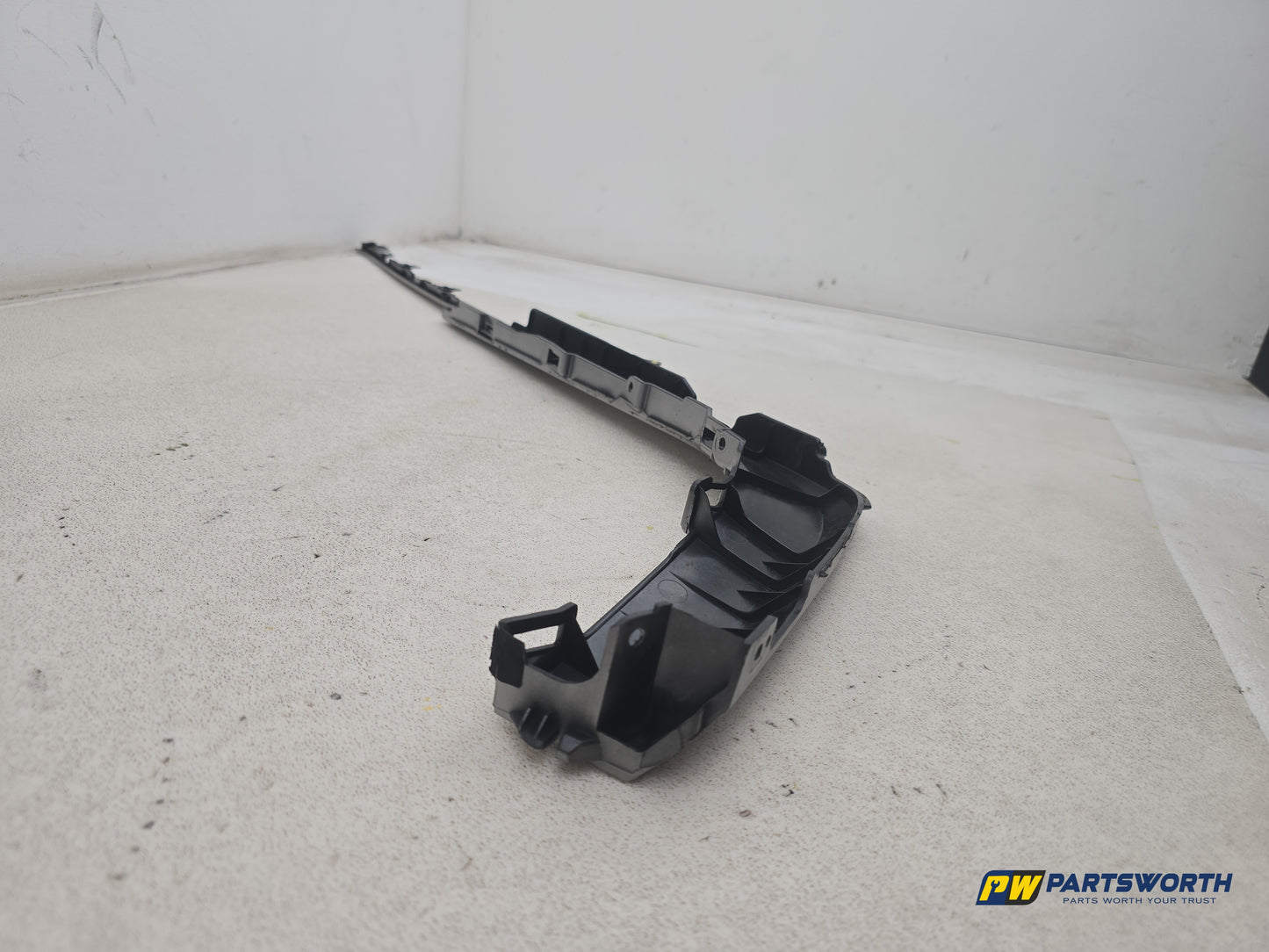 Hyundai I40 Style Blue Drive Crdi Centre Console Trim Right Side 846053z950 - photo 6