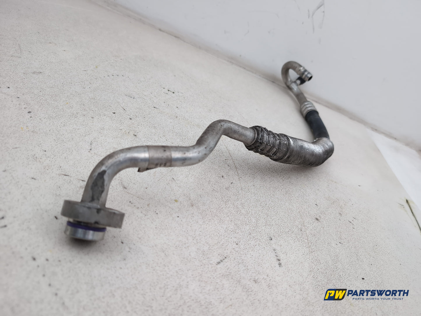 Audi A5 S Line Tdi Quattro Auto 3.0l Diesel Air Conditioning Pipe 8t0260707a - photo 6