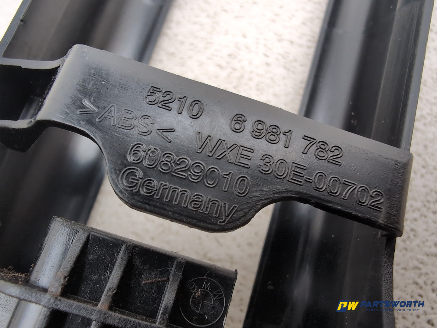 Bmw 5 Series 520d Se F10 Trim Track Seat Rail Passenger Side 6981782 2010-2017 - photo 6