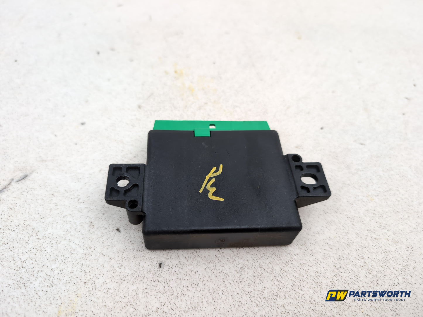ECU Parking Assistance 6