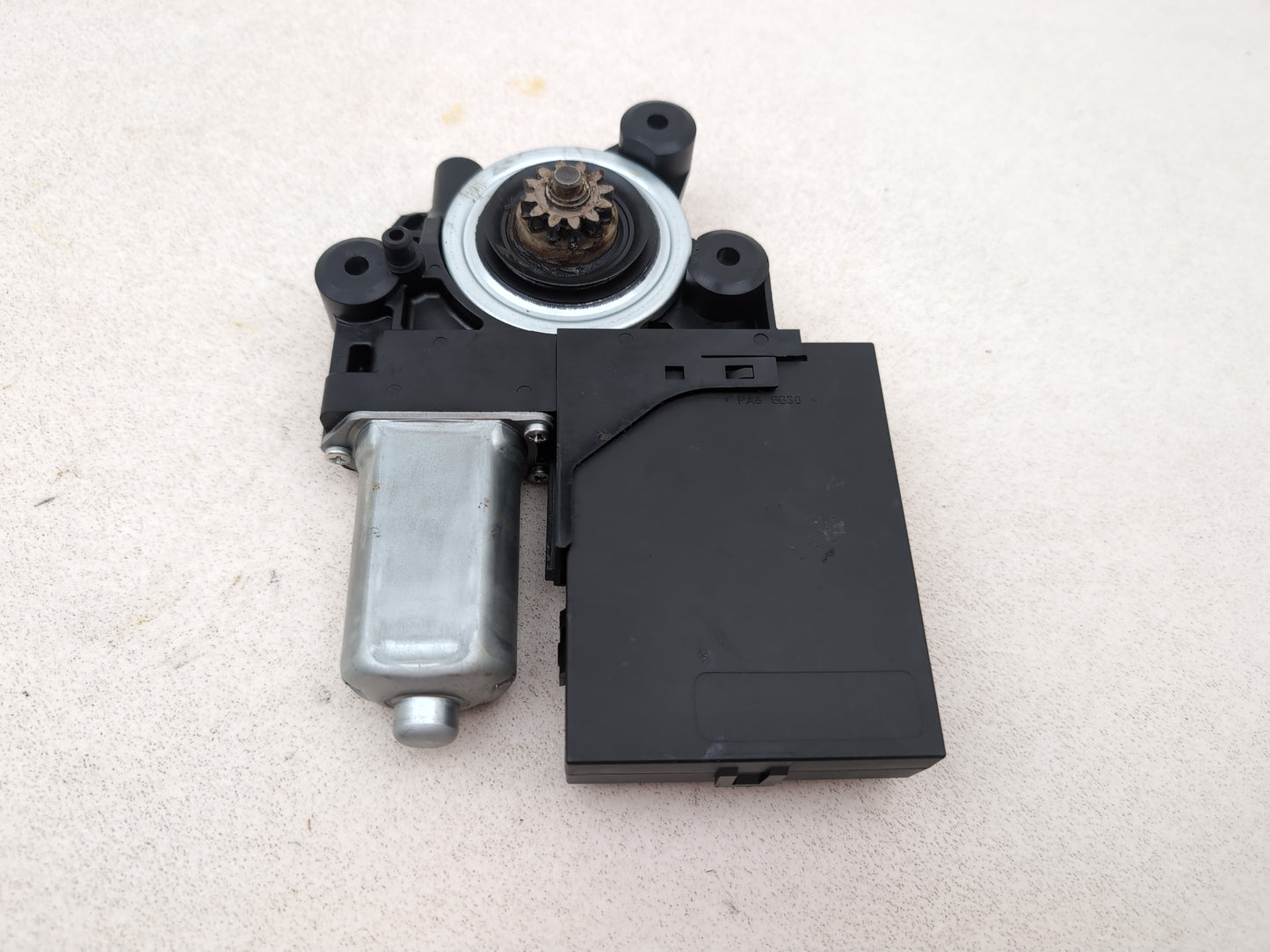 Right Front Window Motor 5