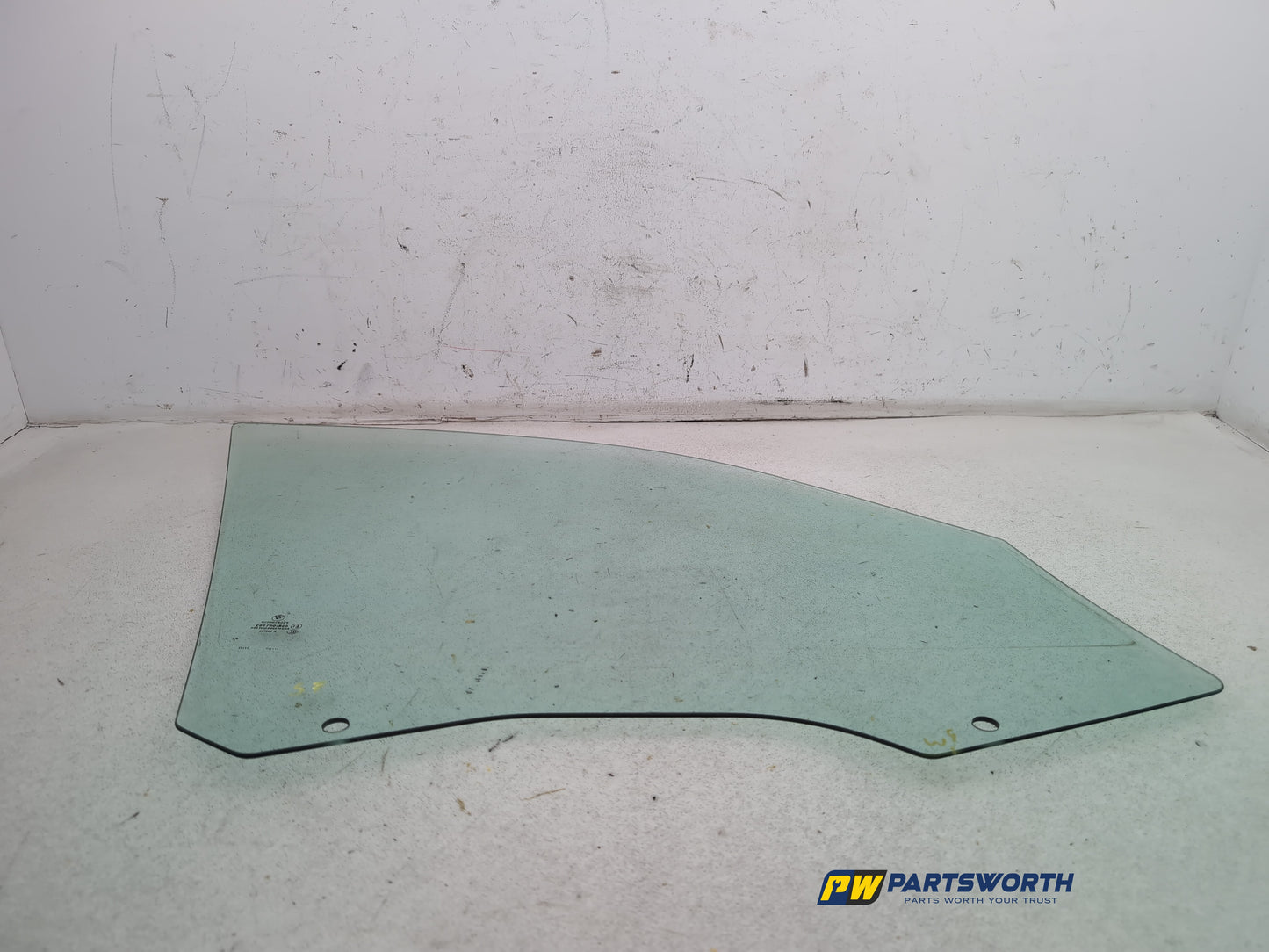 Door Glass Front LH 6