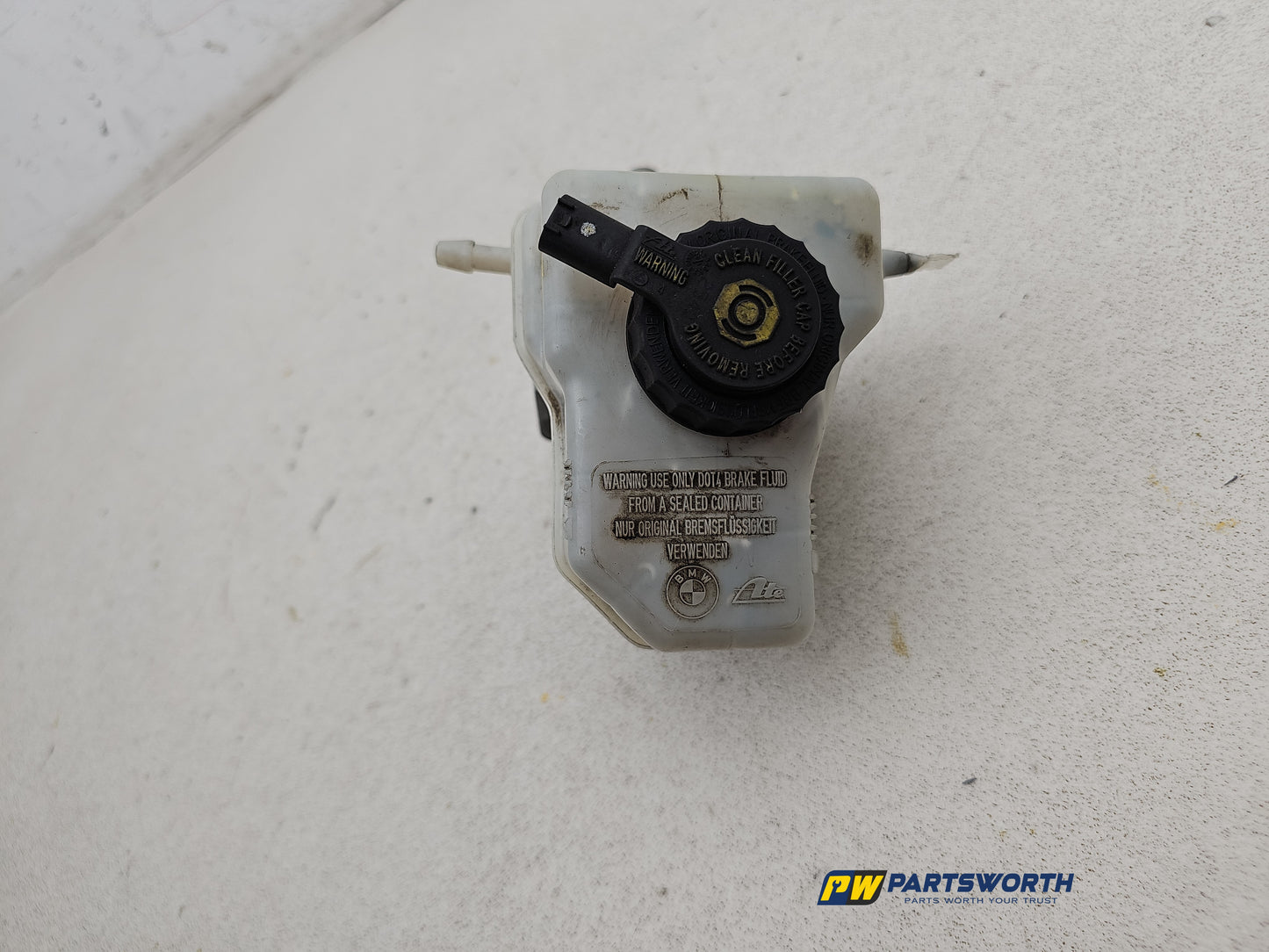 Brake Master Cylinder Assembly 6