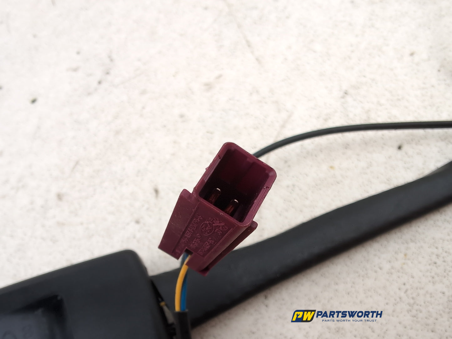 Seat Belt Front RH 6