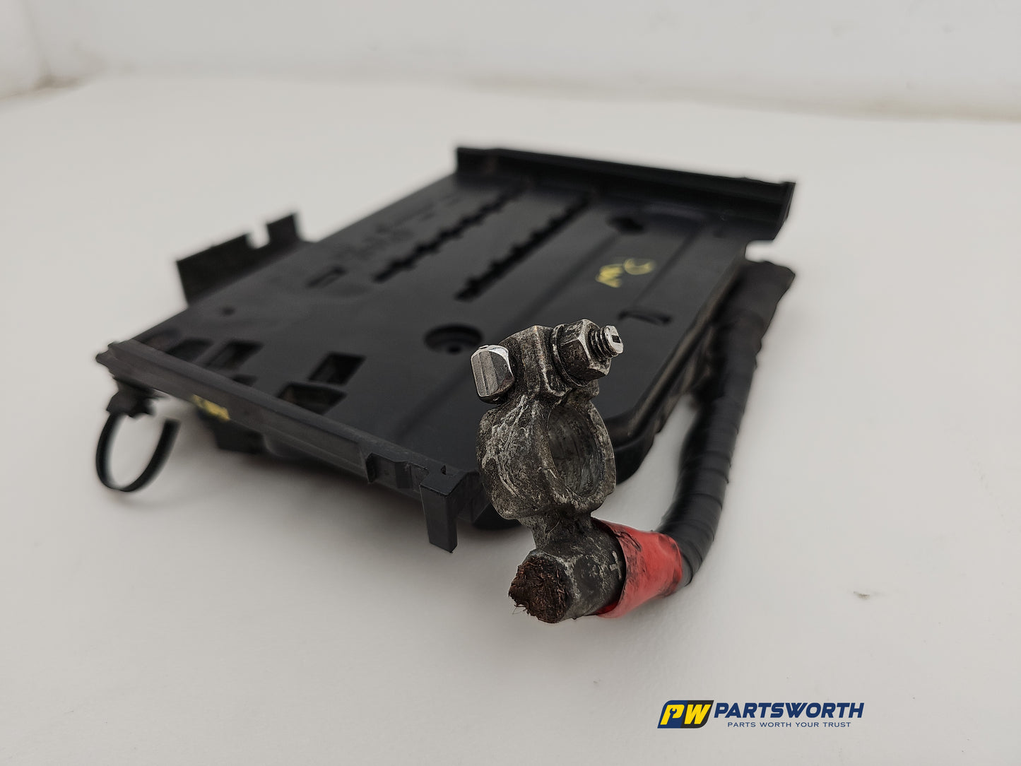 Fuse and Relay Box 1 6