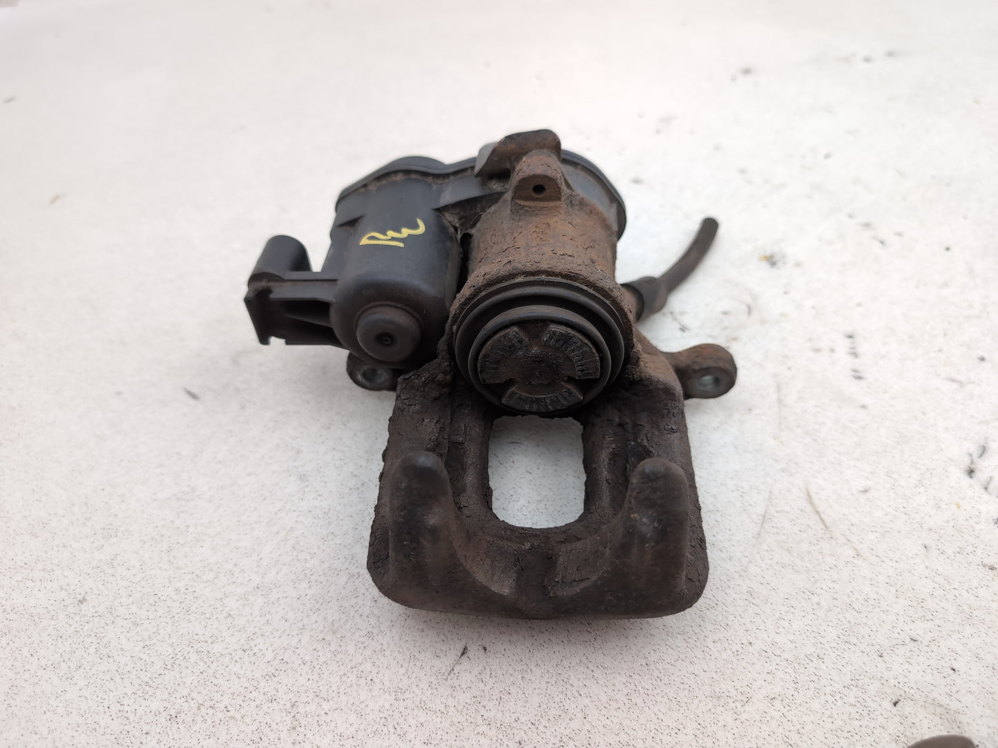 Brake Rear Caliper LH 6