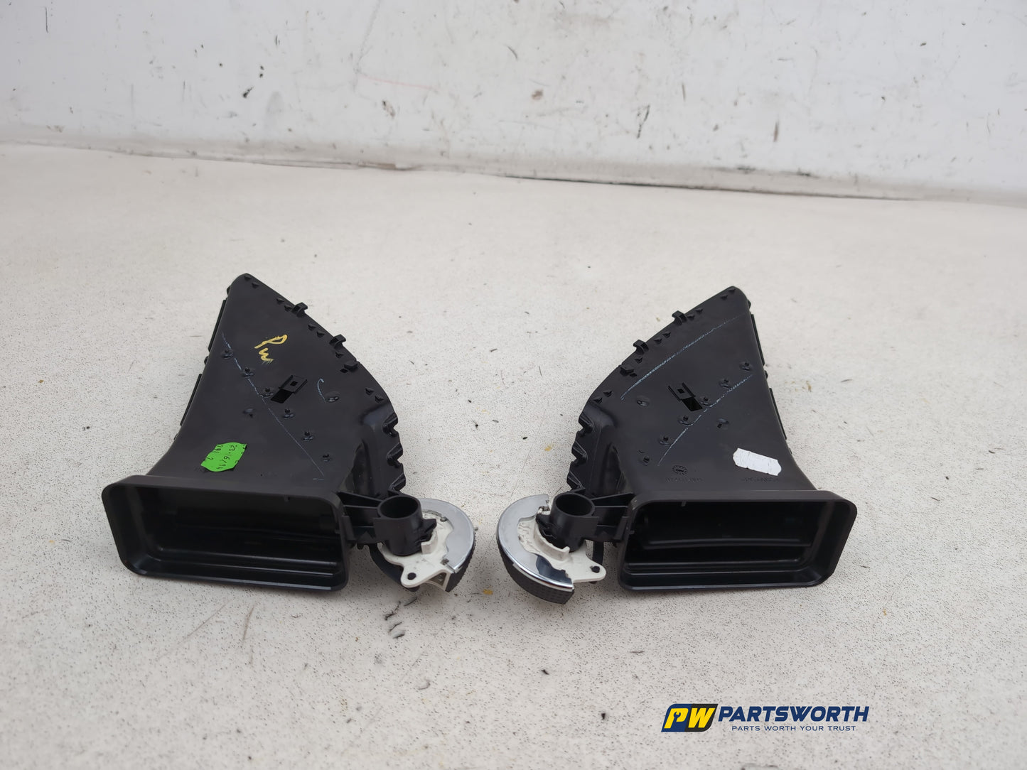 Dashboard Trim With Air Vent 6
