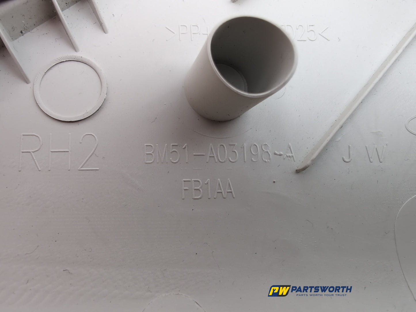 RH A Pillar Trim 6