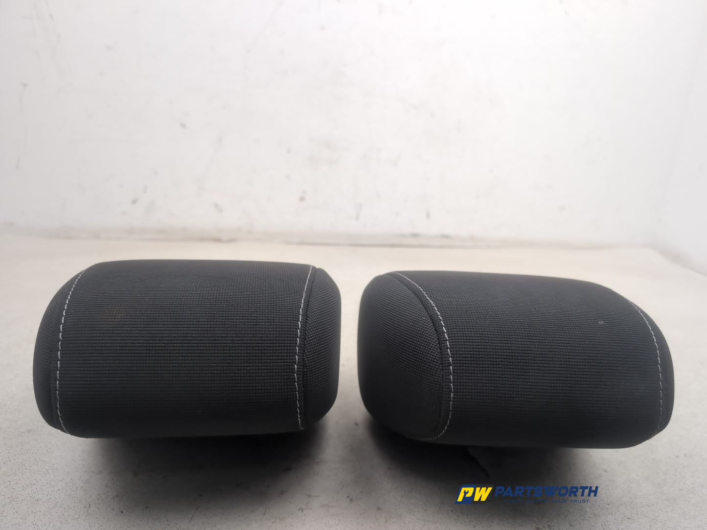 Headrest Front Pair 6