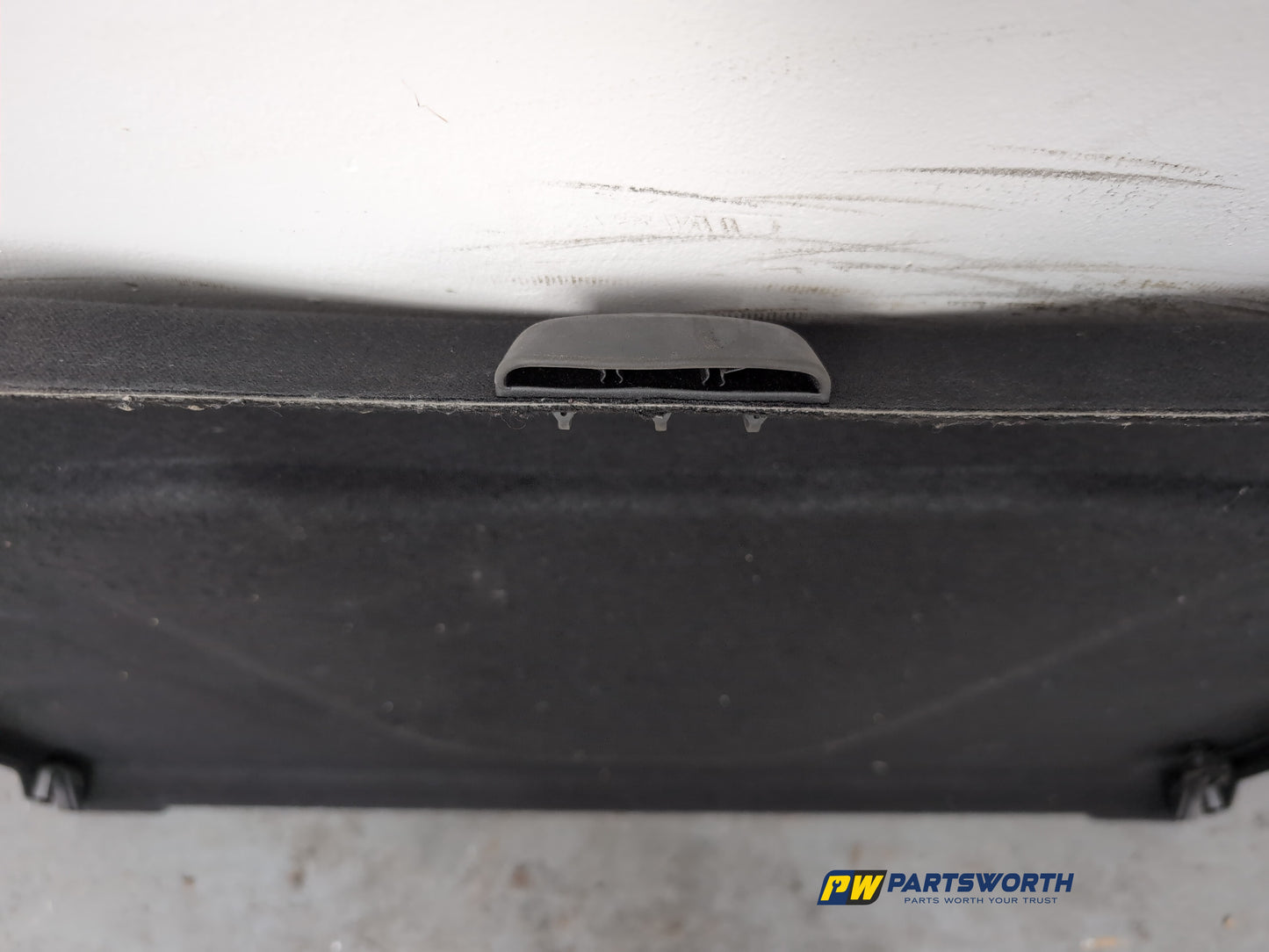 Parcel Shelf 12