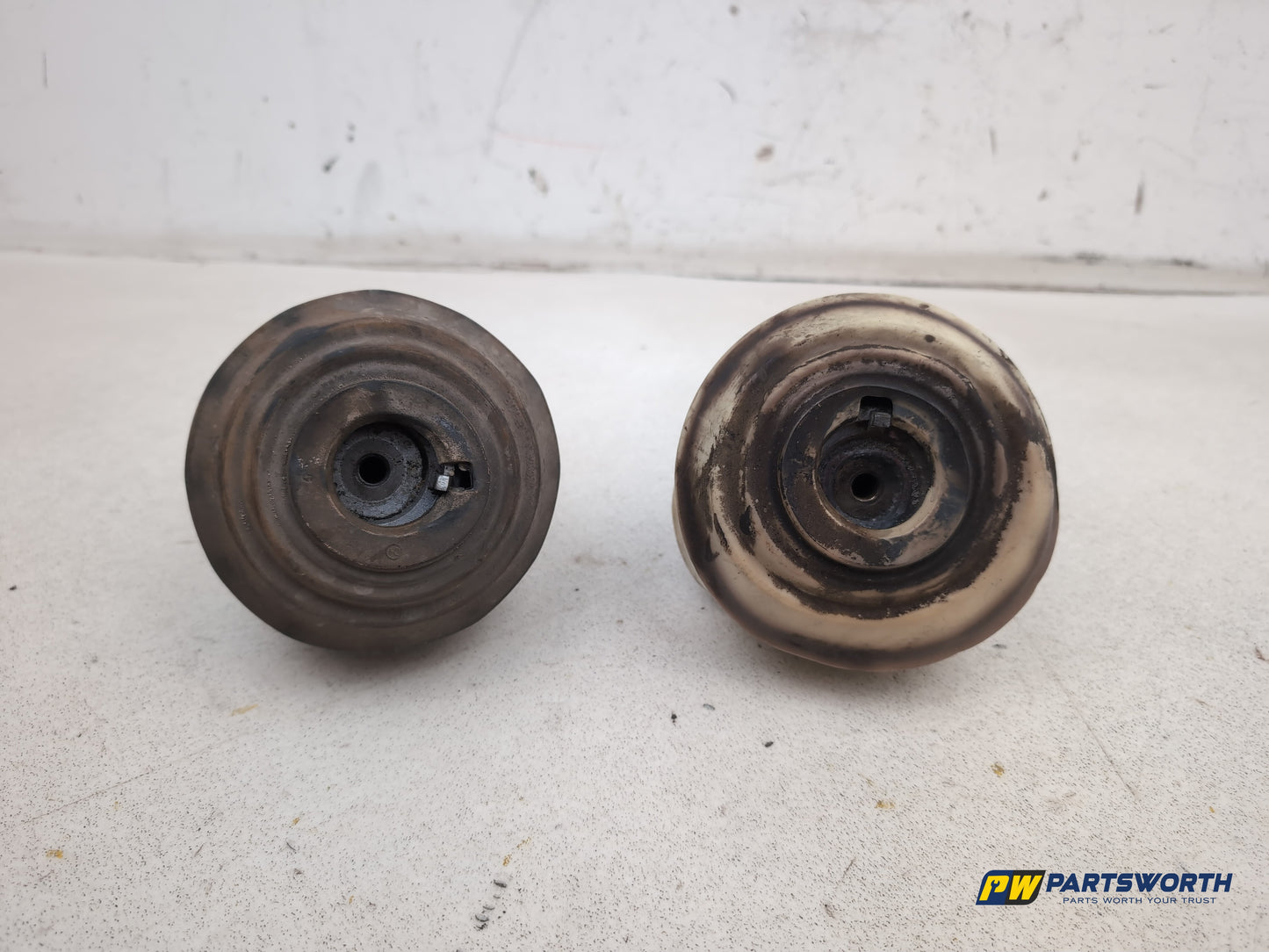 Engine Mounting Bracket 7