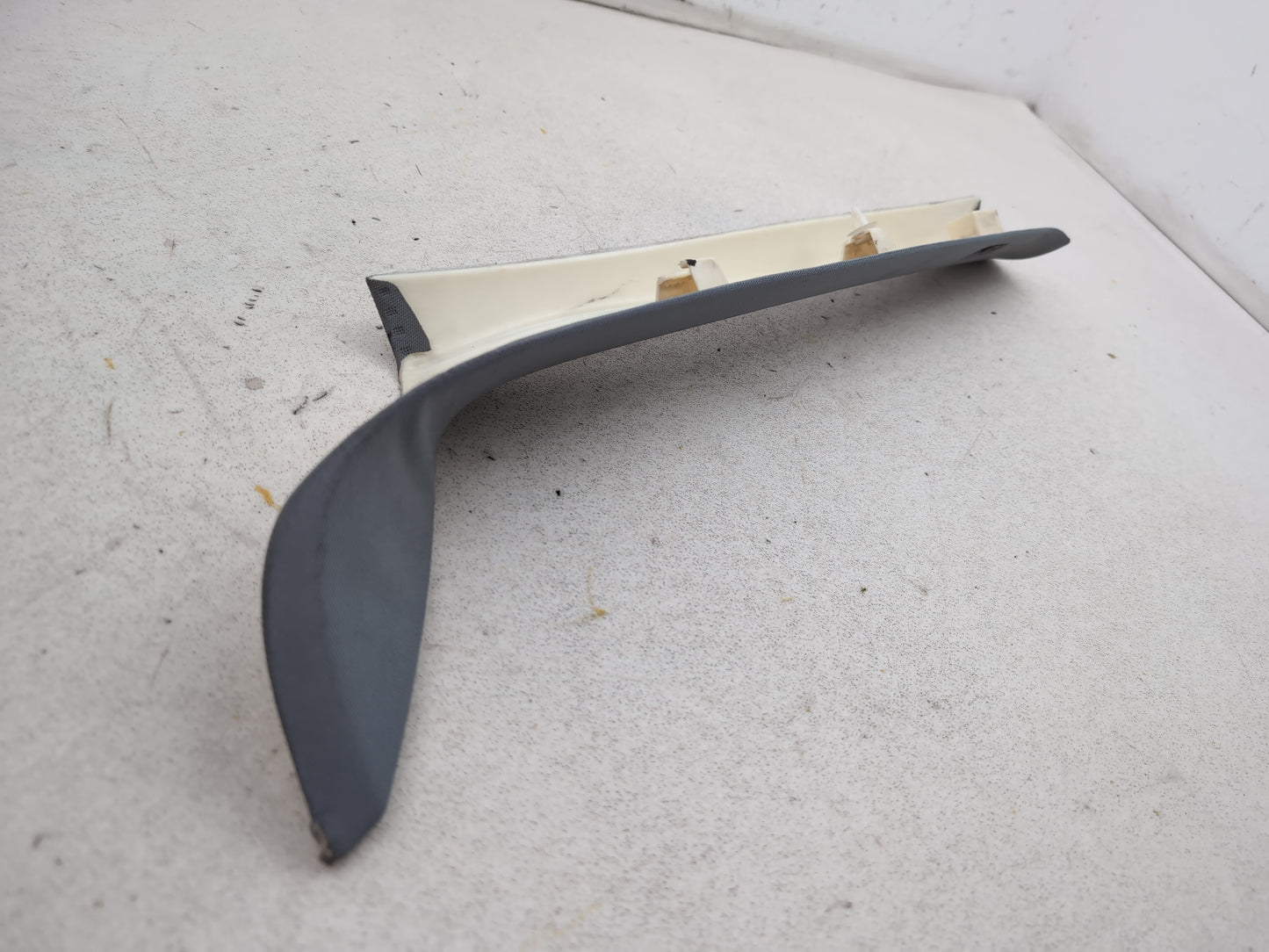 RH A Pillar Trim 7