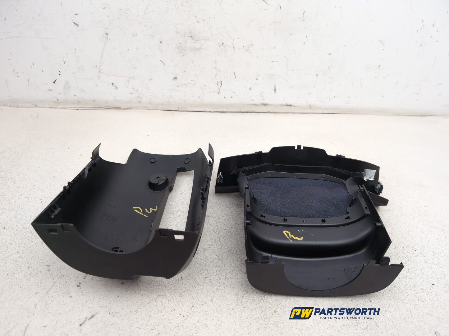 Steering Column Shroud Upper and Lower 7