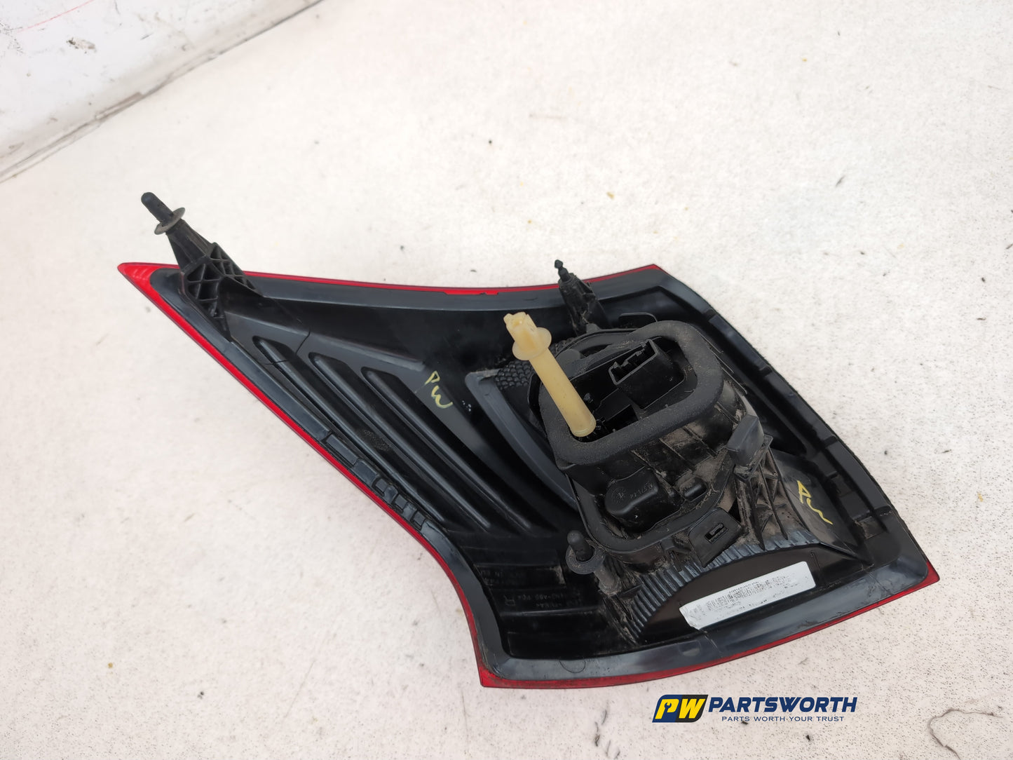 Lamp Assembly Rear RH 7