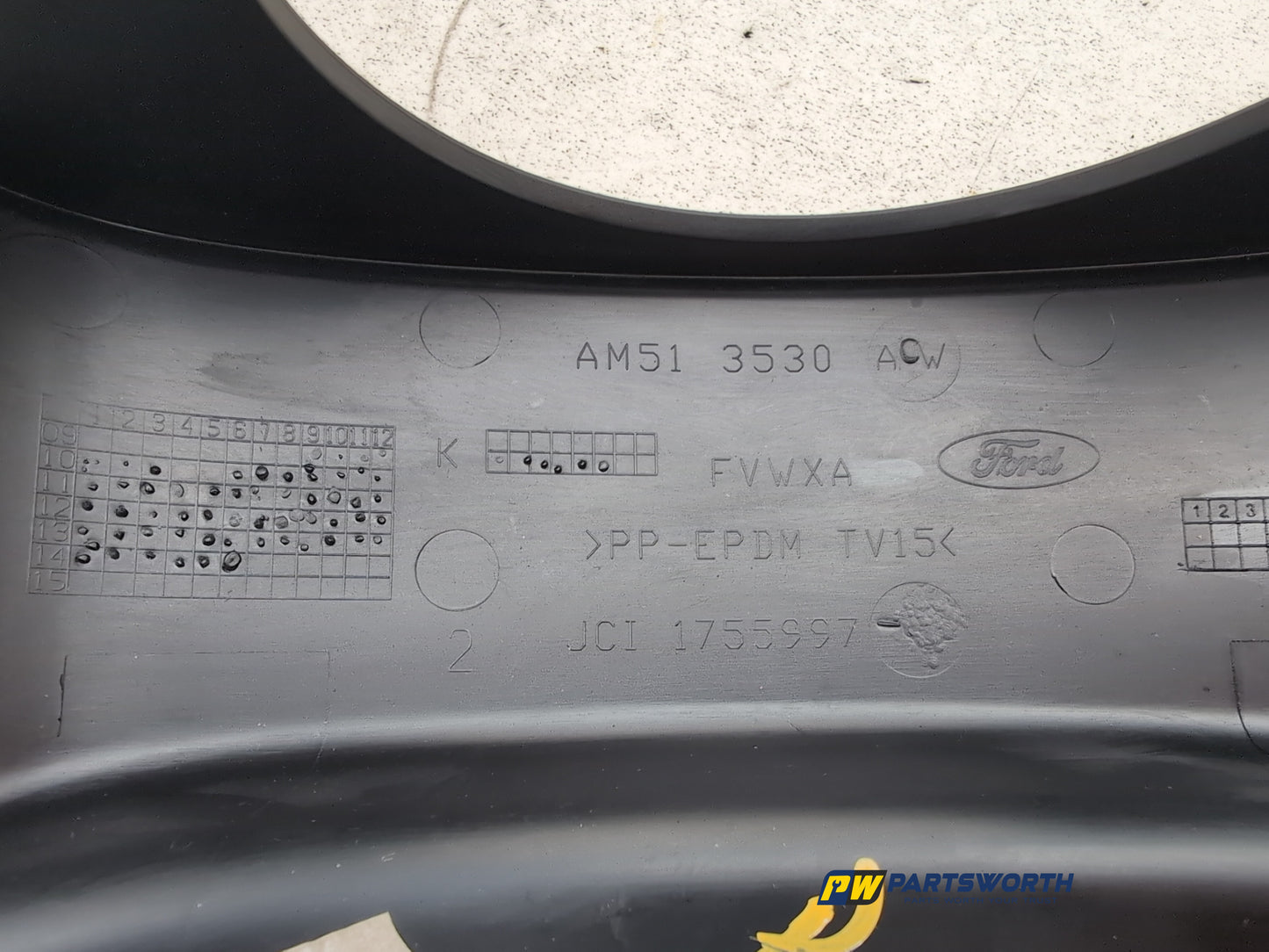 Steering Column Shroud Upper and Lower 7