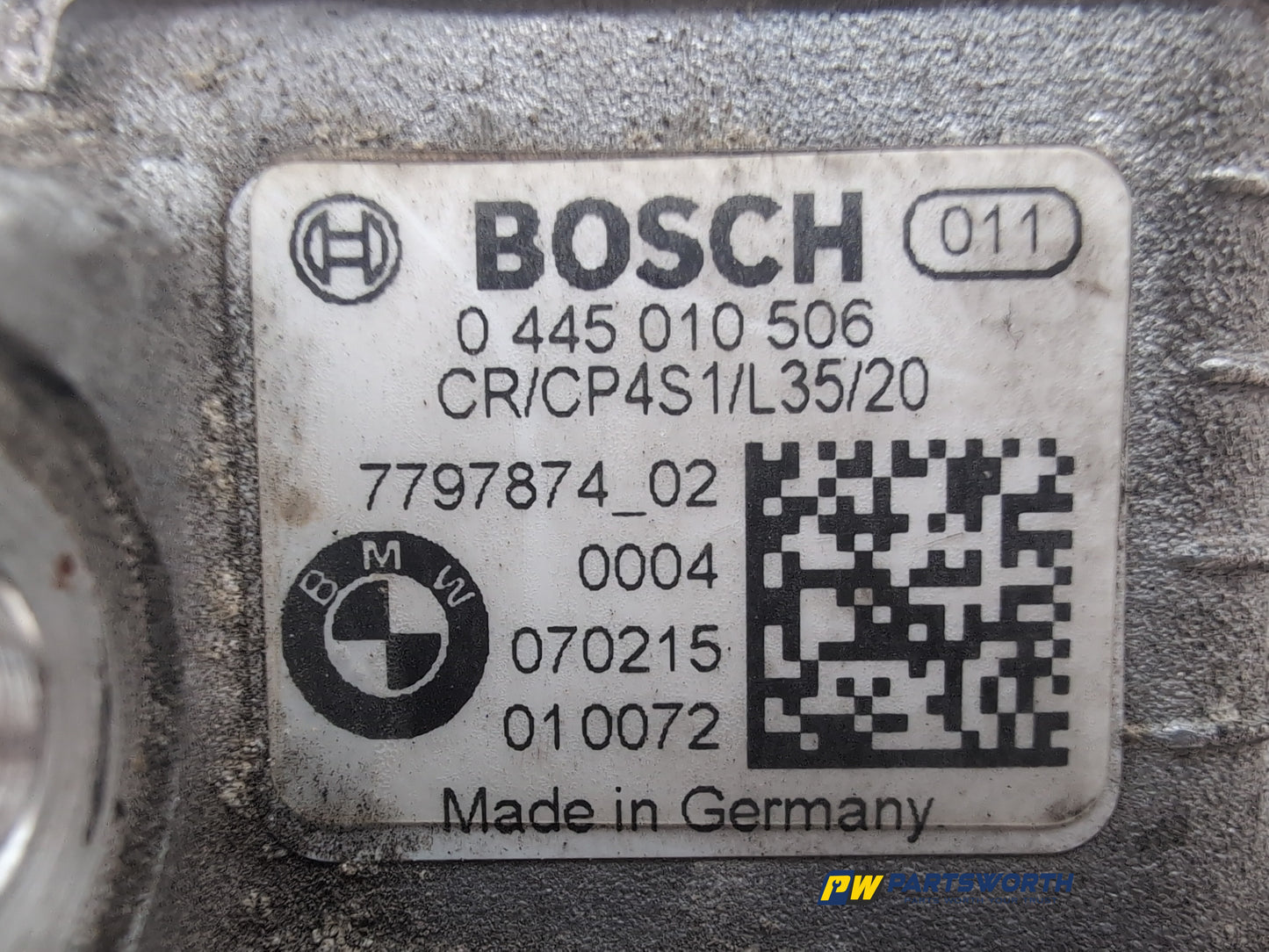 High pressure fuel pump 7