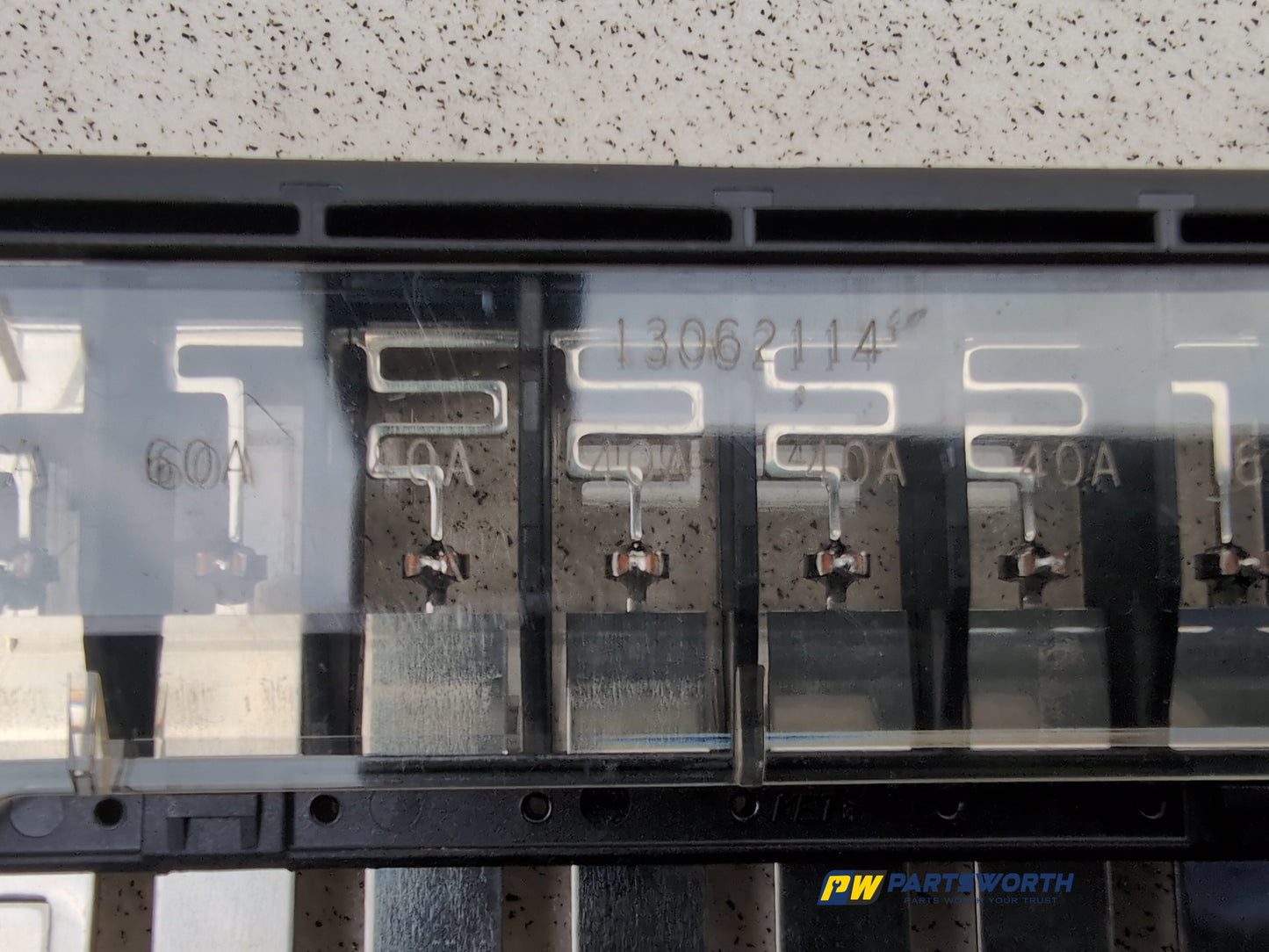 Fuse and Relay Box 1 7