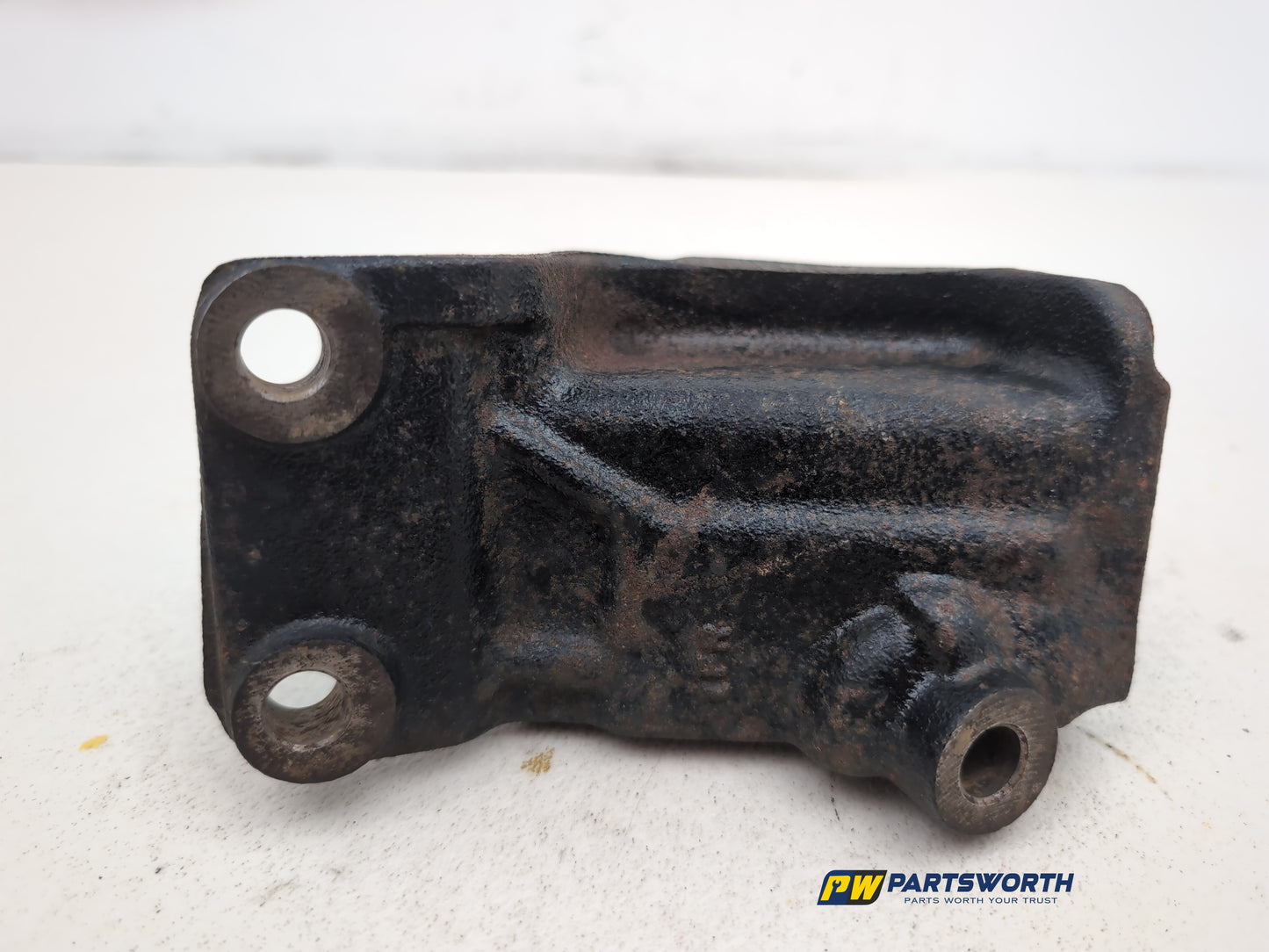 Engine Mounting Bracket 14