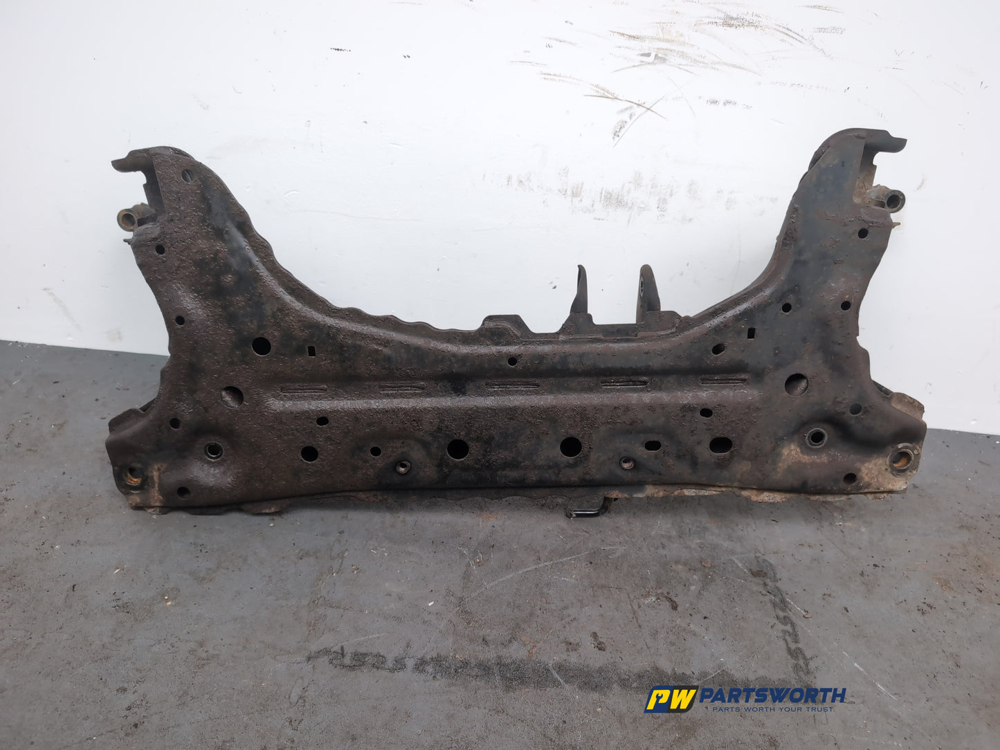 Subframe Front 14