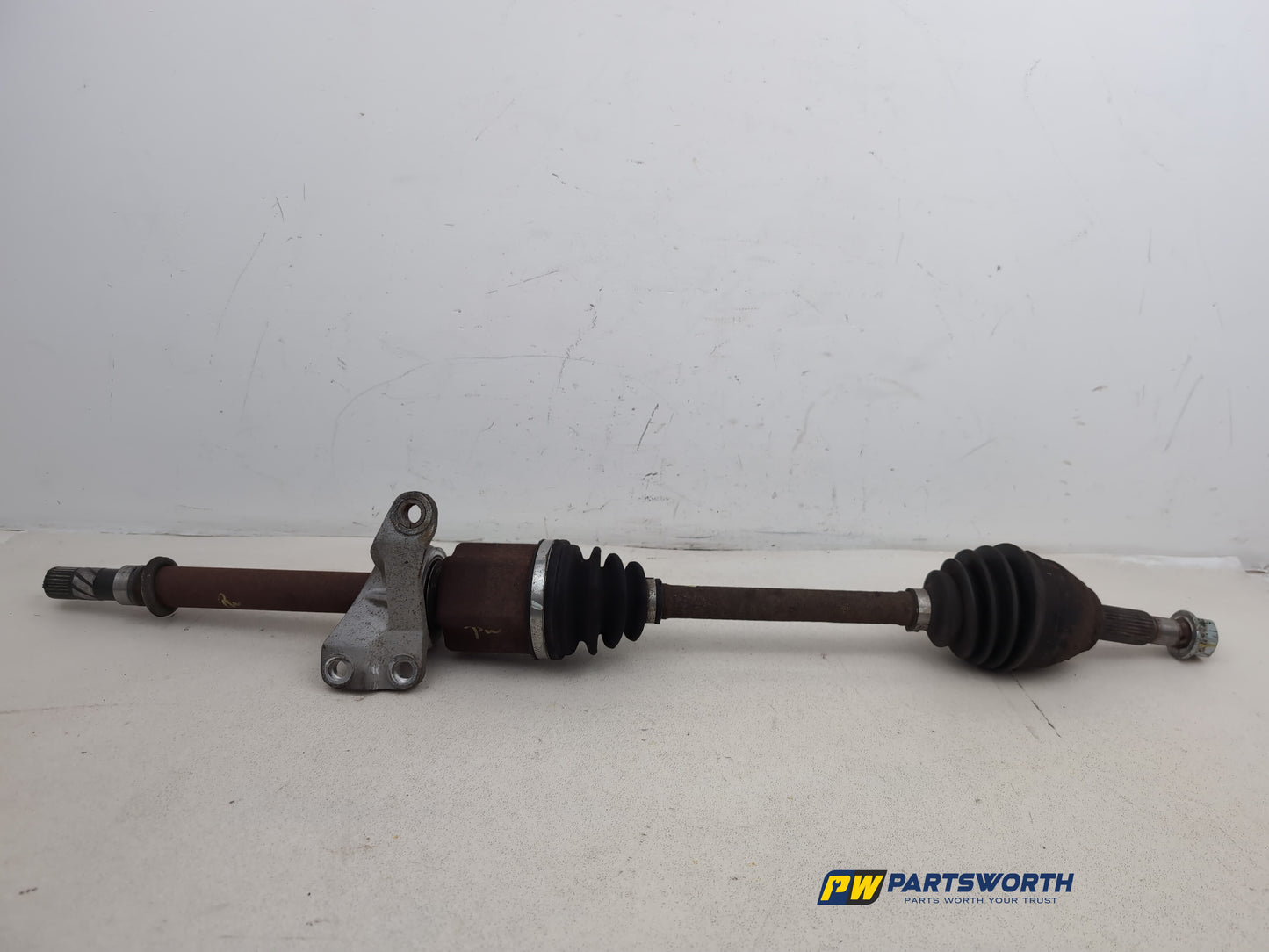 Driveshaft Front RH 14