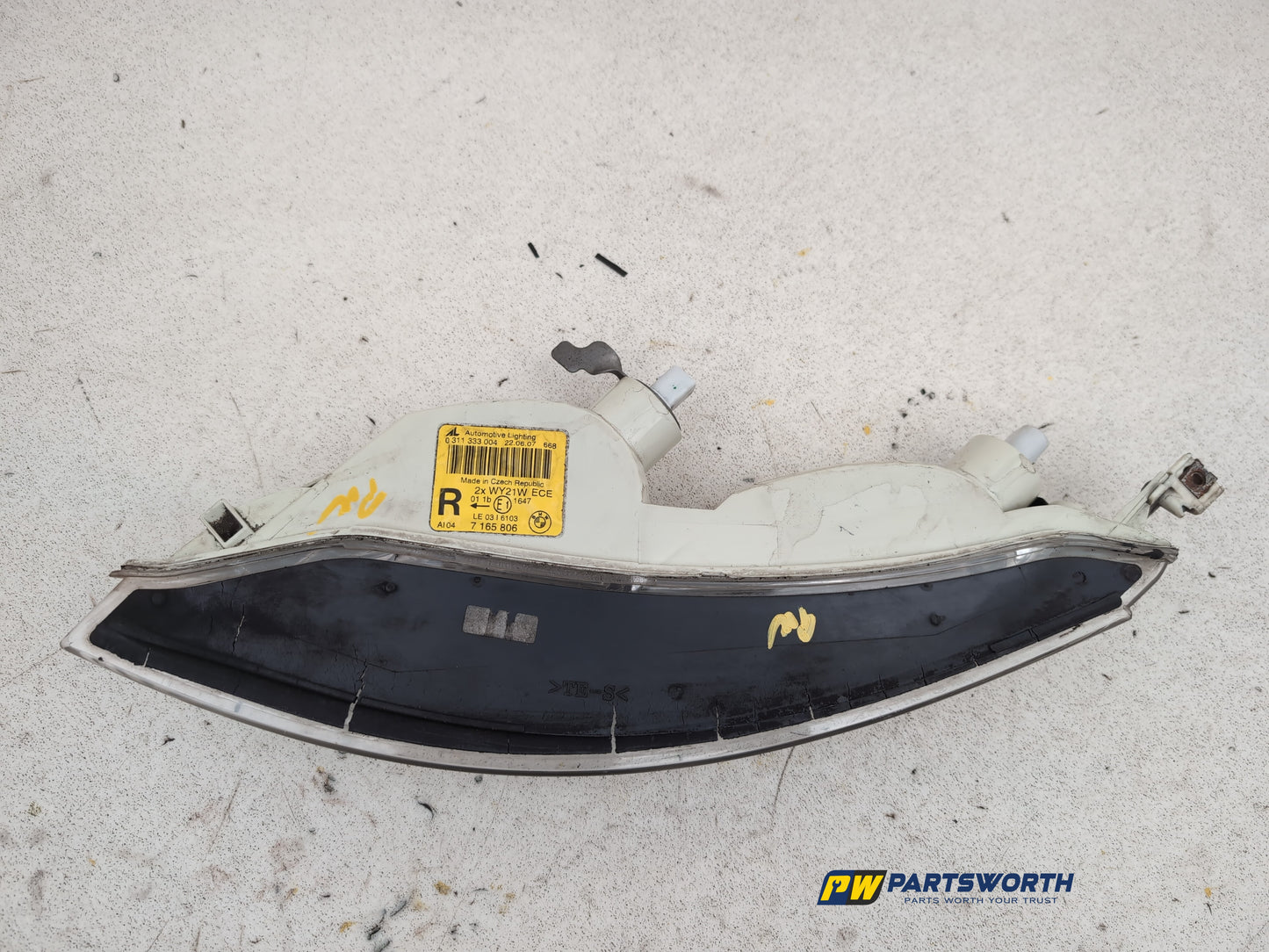 Lamp Indicator Front RH 8