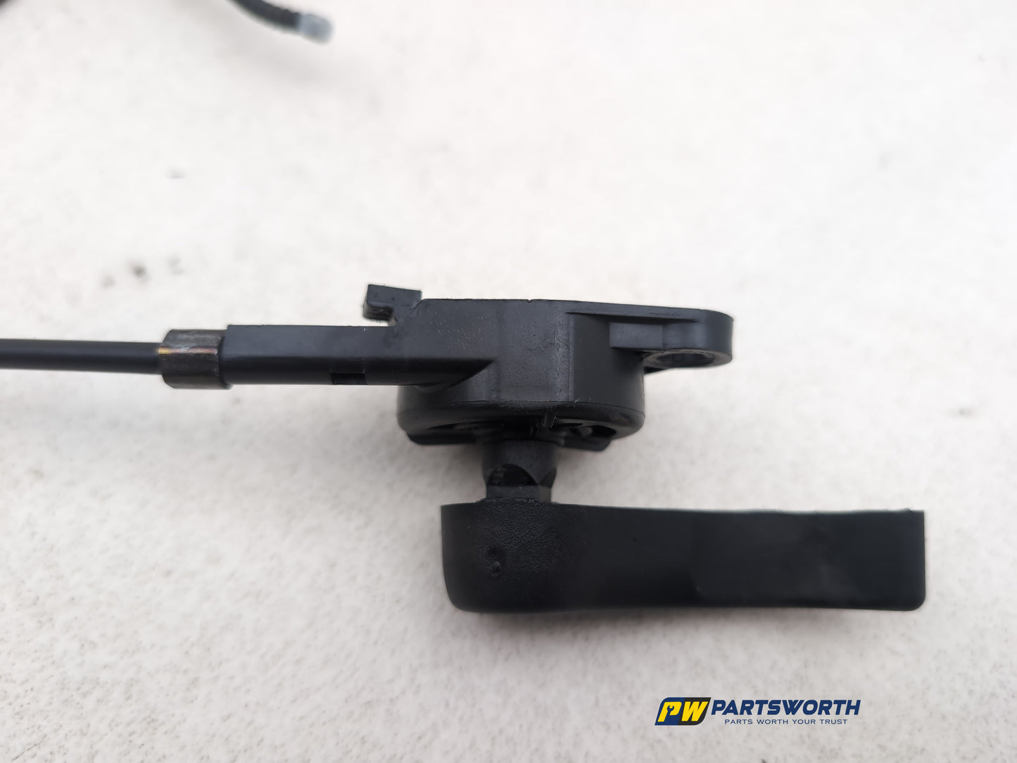 Bonnet Release Handle 16