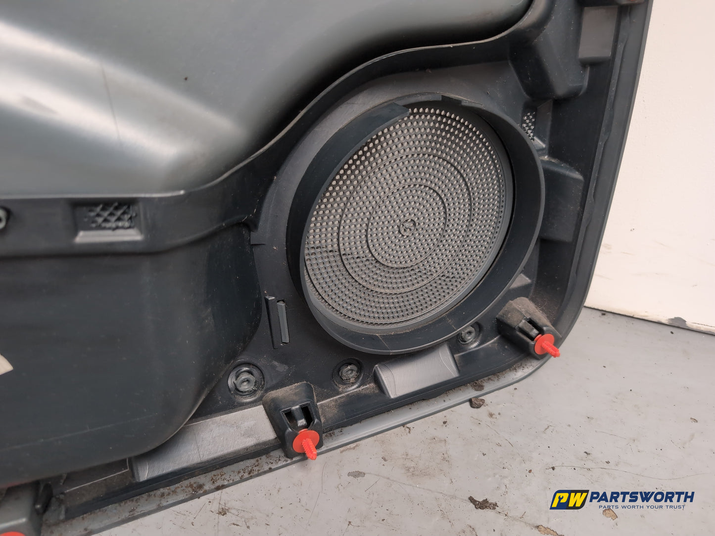 Front Right Door Card 9