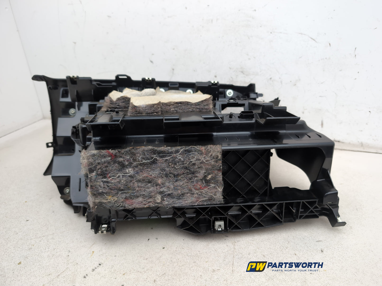 Glove Compartment Assembly 9
