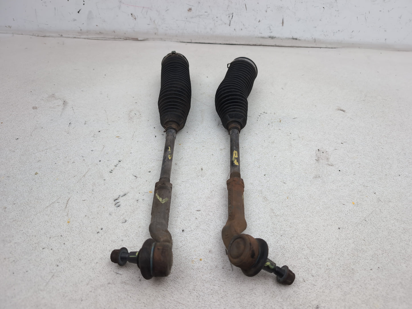 Steering Rack or Box 10