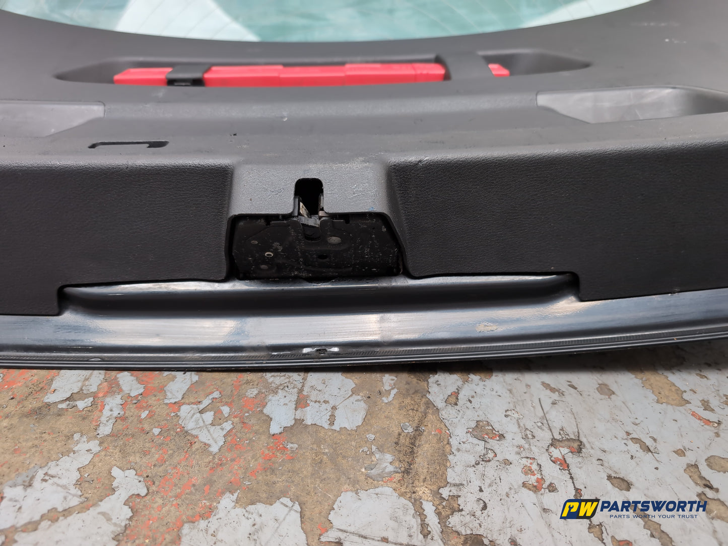 Boot Lid 11