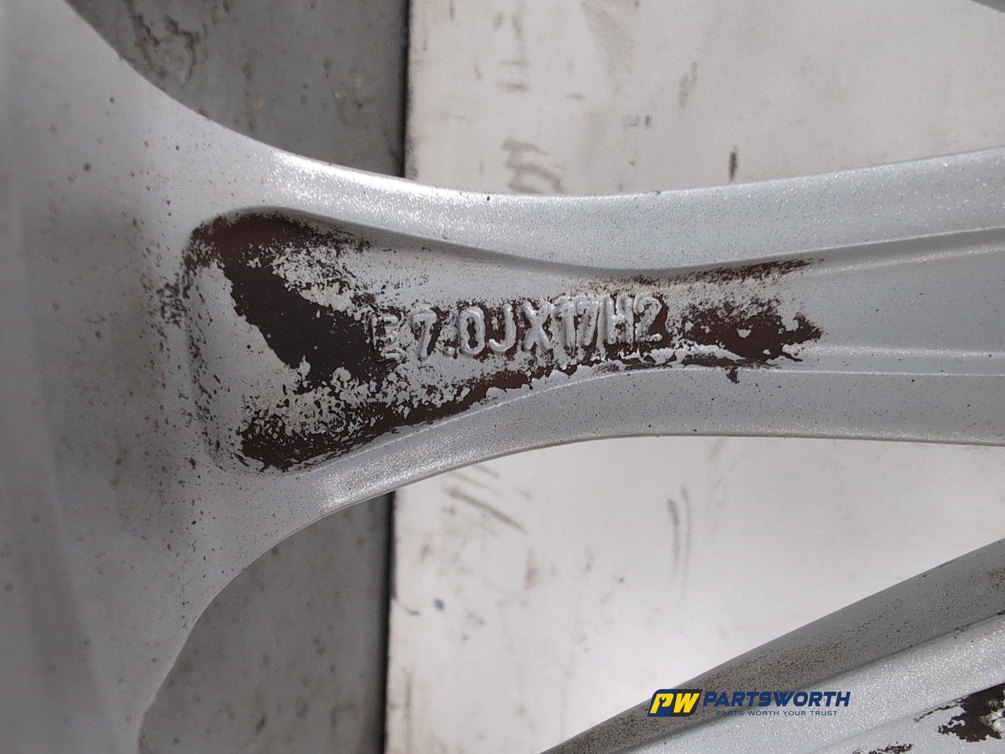 Wheel Road Alloy 11