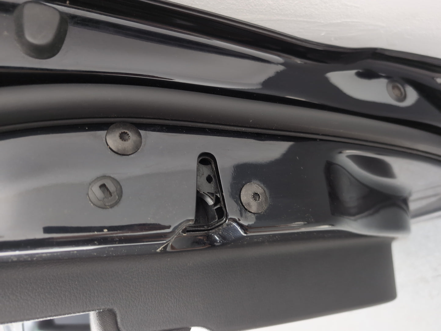 Door Front RH 13