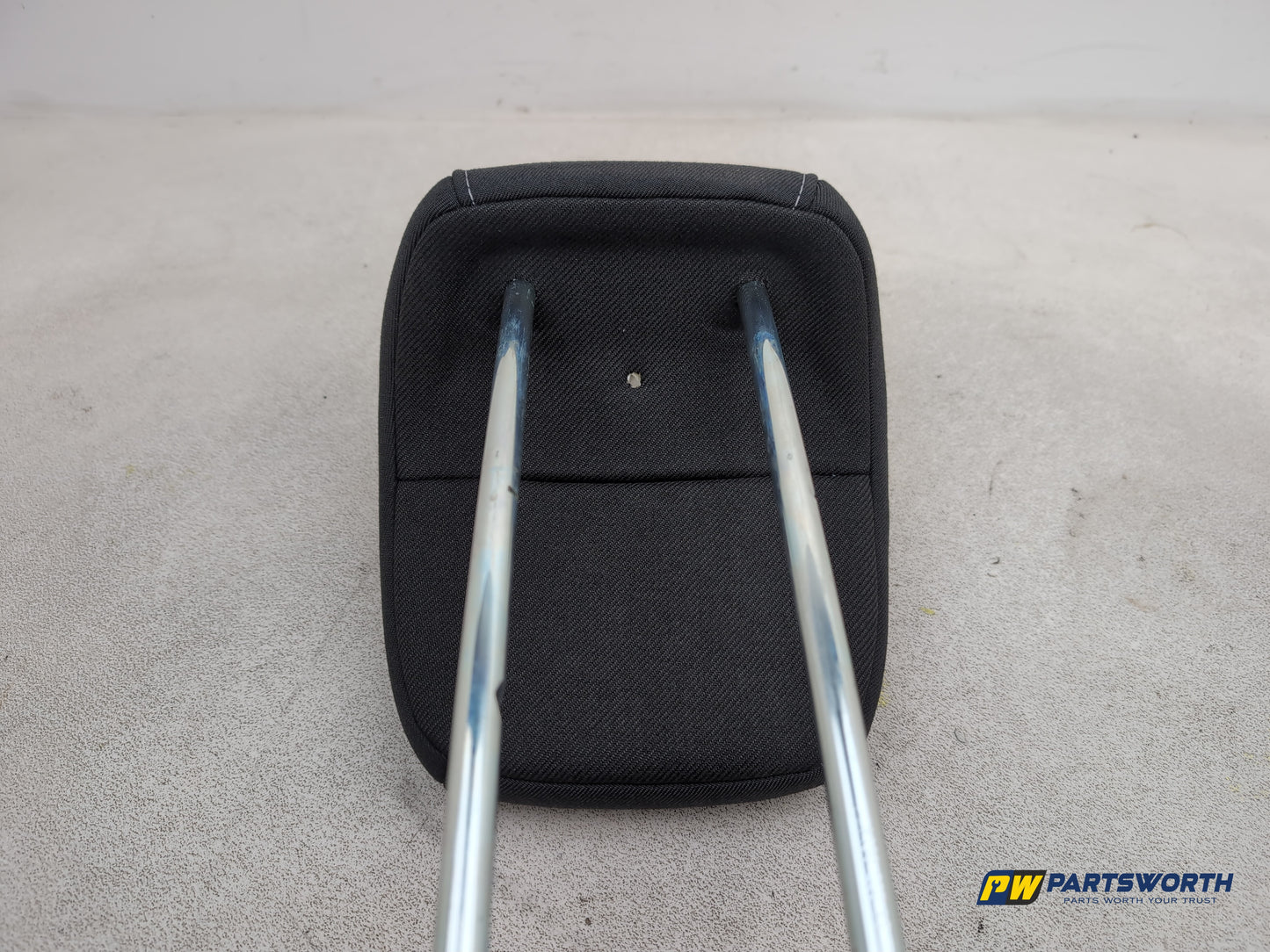 Rear Headrest 4